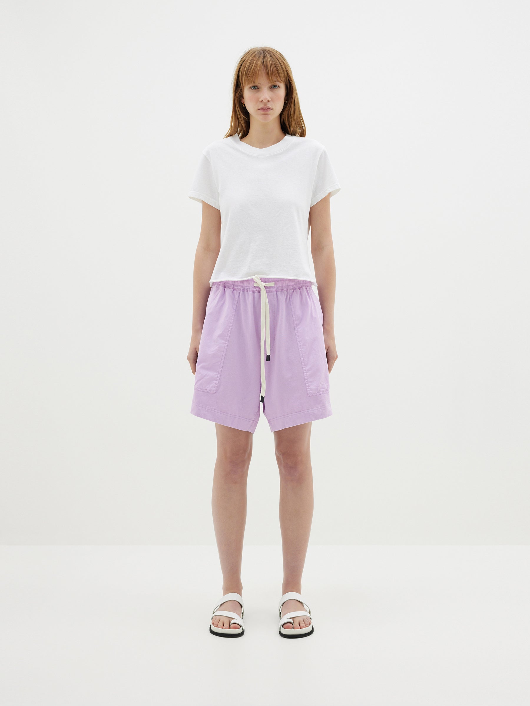 contrast pocket detail short