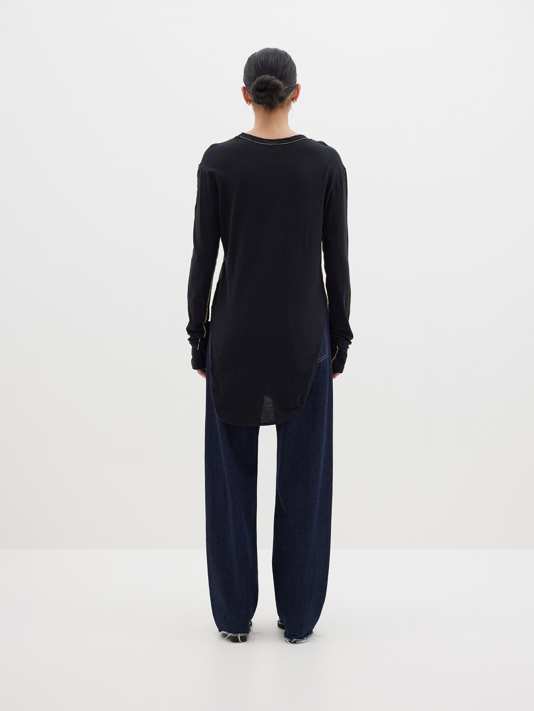 scoop hem layering long sleeve t.shirt