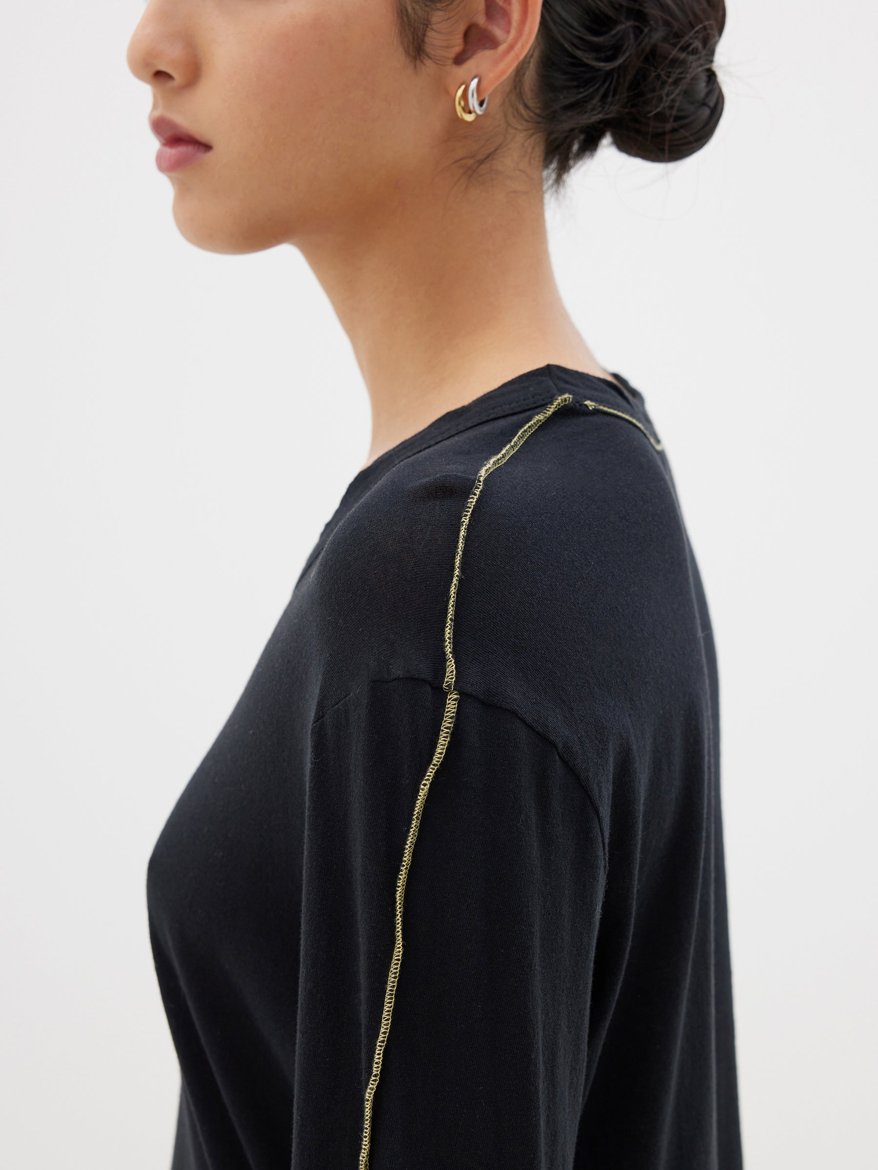 scoop hem layering long sleeve t.shirt