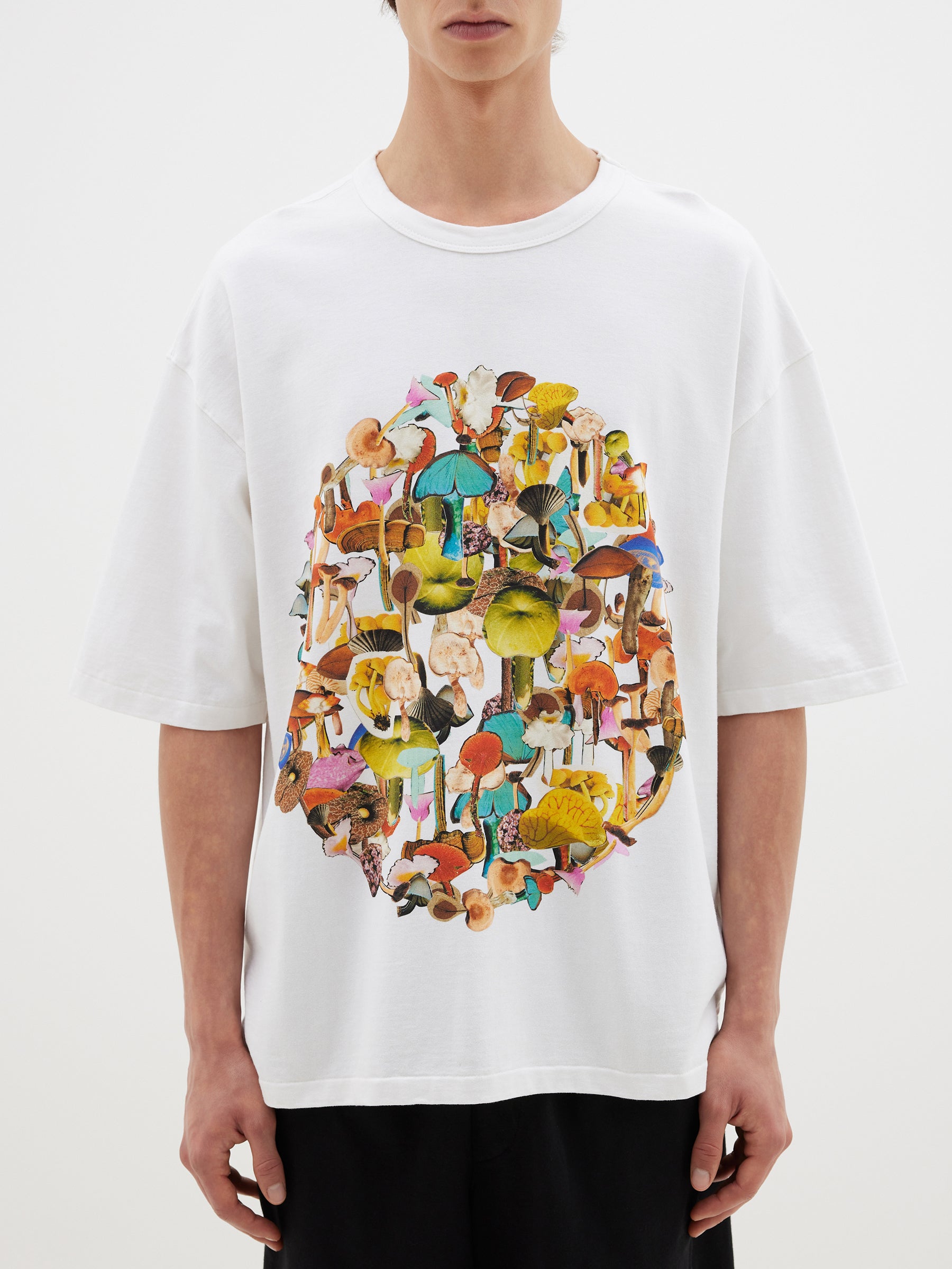 bassike x kitty t.shirt