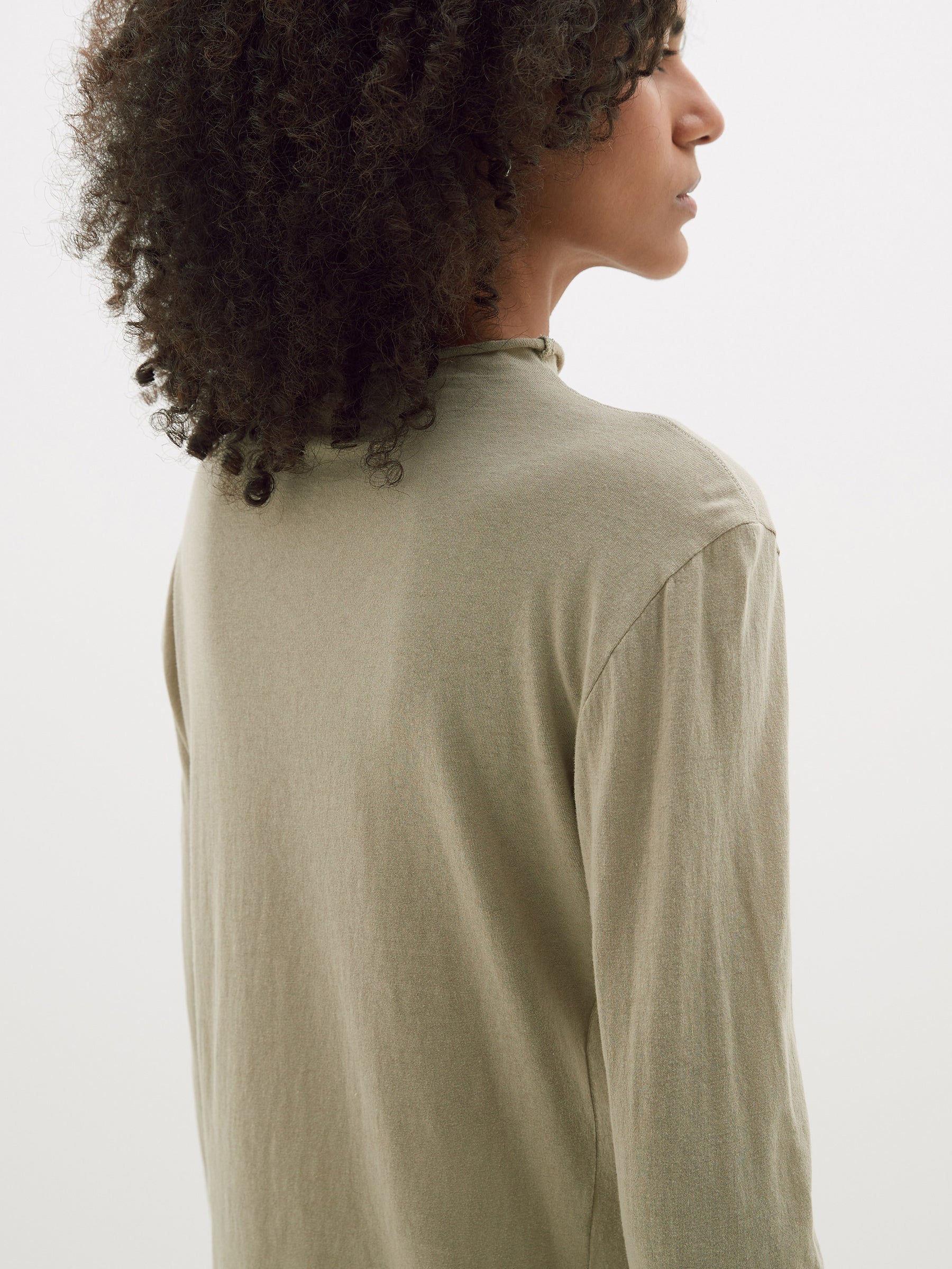 regular raised neck long sleeve t.shirt