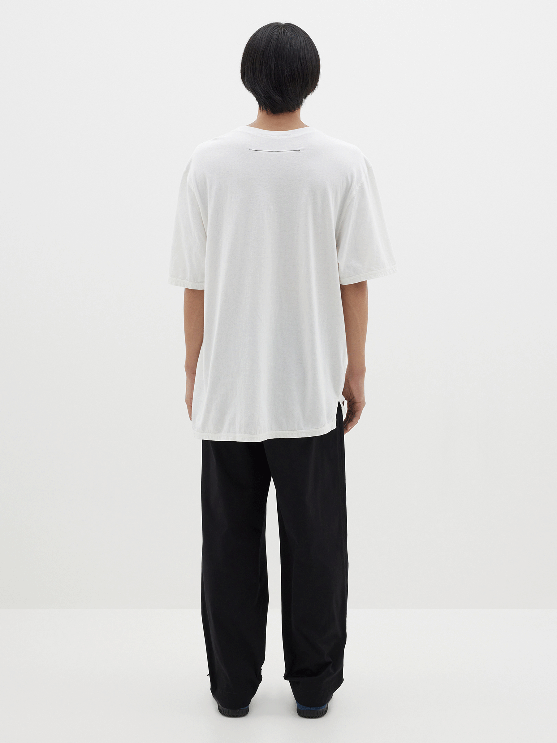 slouch fit dot t.shirt