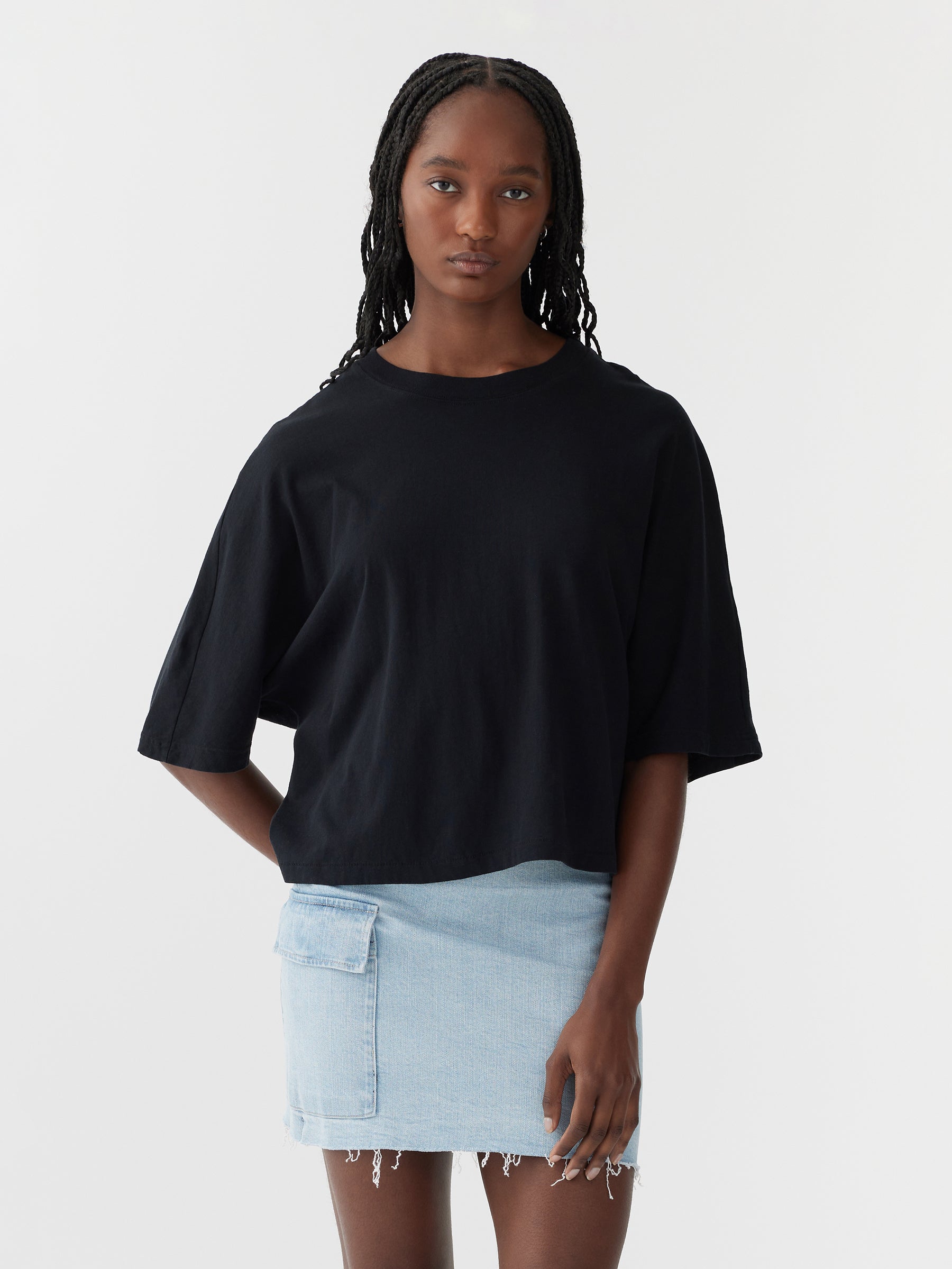 cropped boxy short sleeve t.shirt
