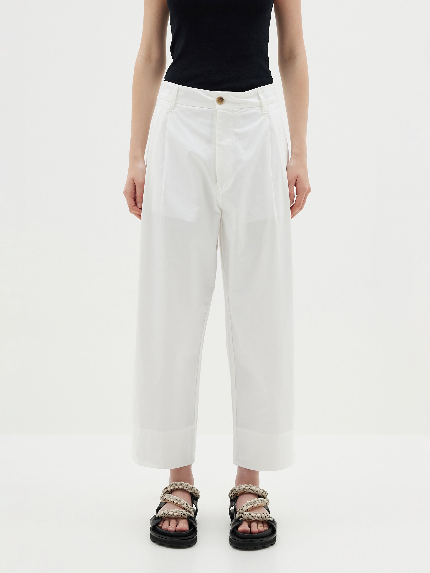 stretch cotton pleated pant