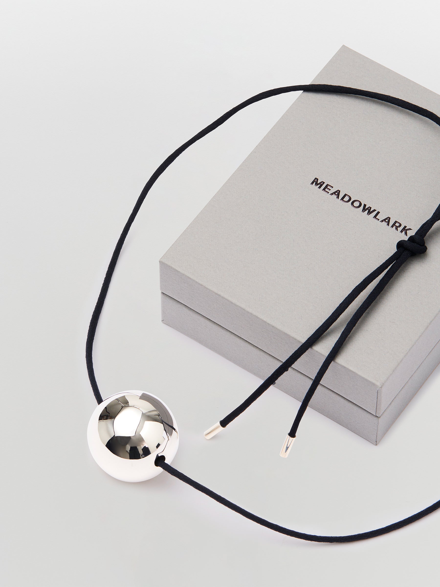 meadowlark orb necklace oversized