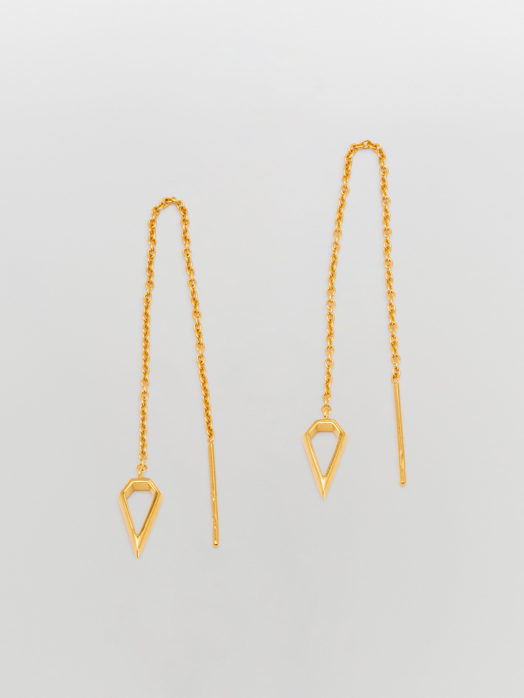 sener besim spear thread earring