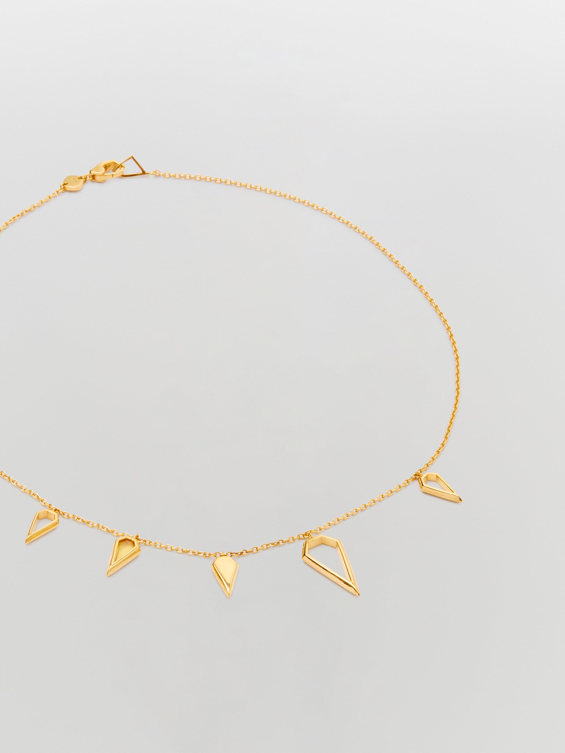sener besim spear gem necklace