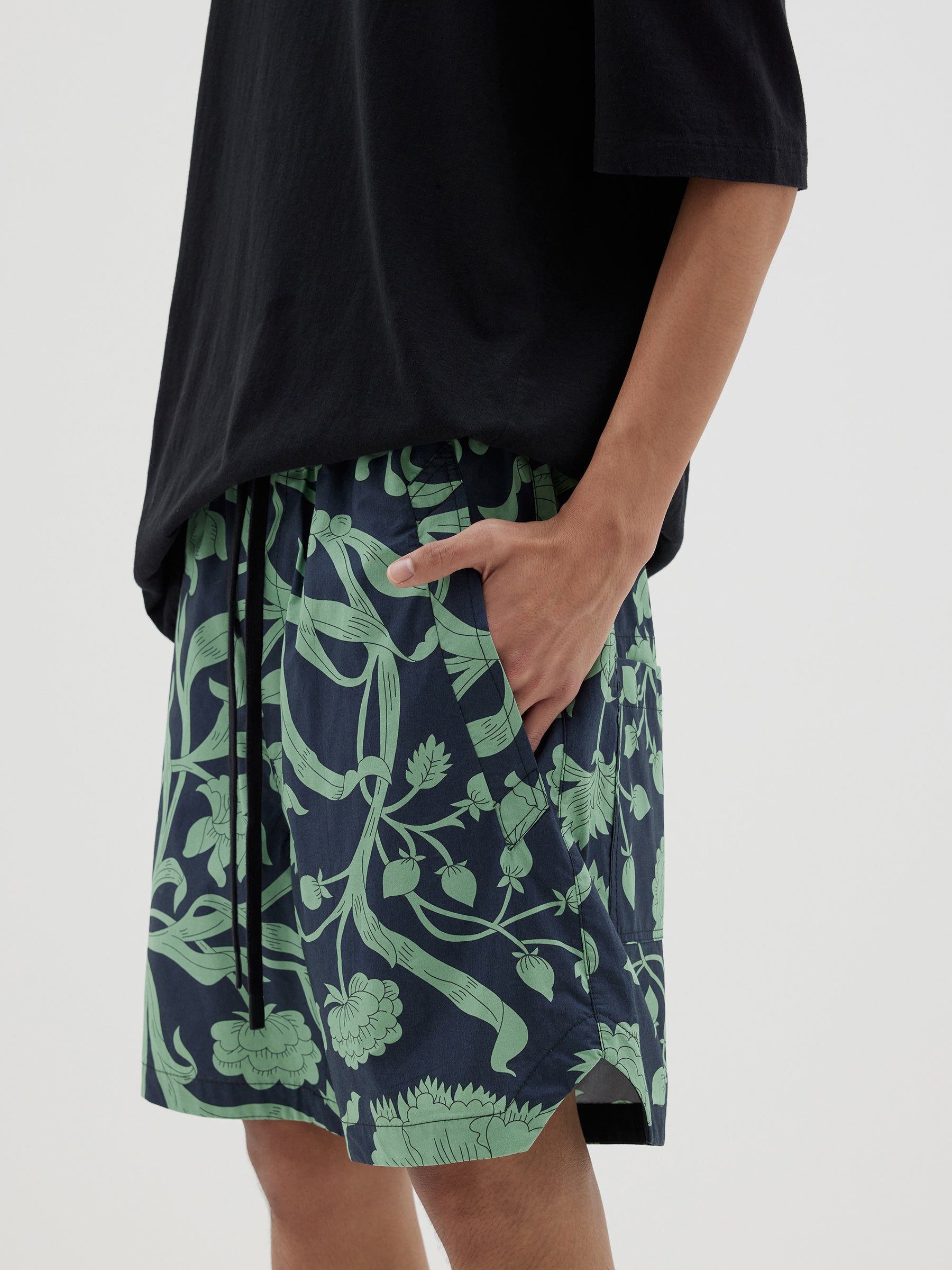 printed pull on short