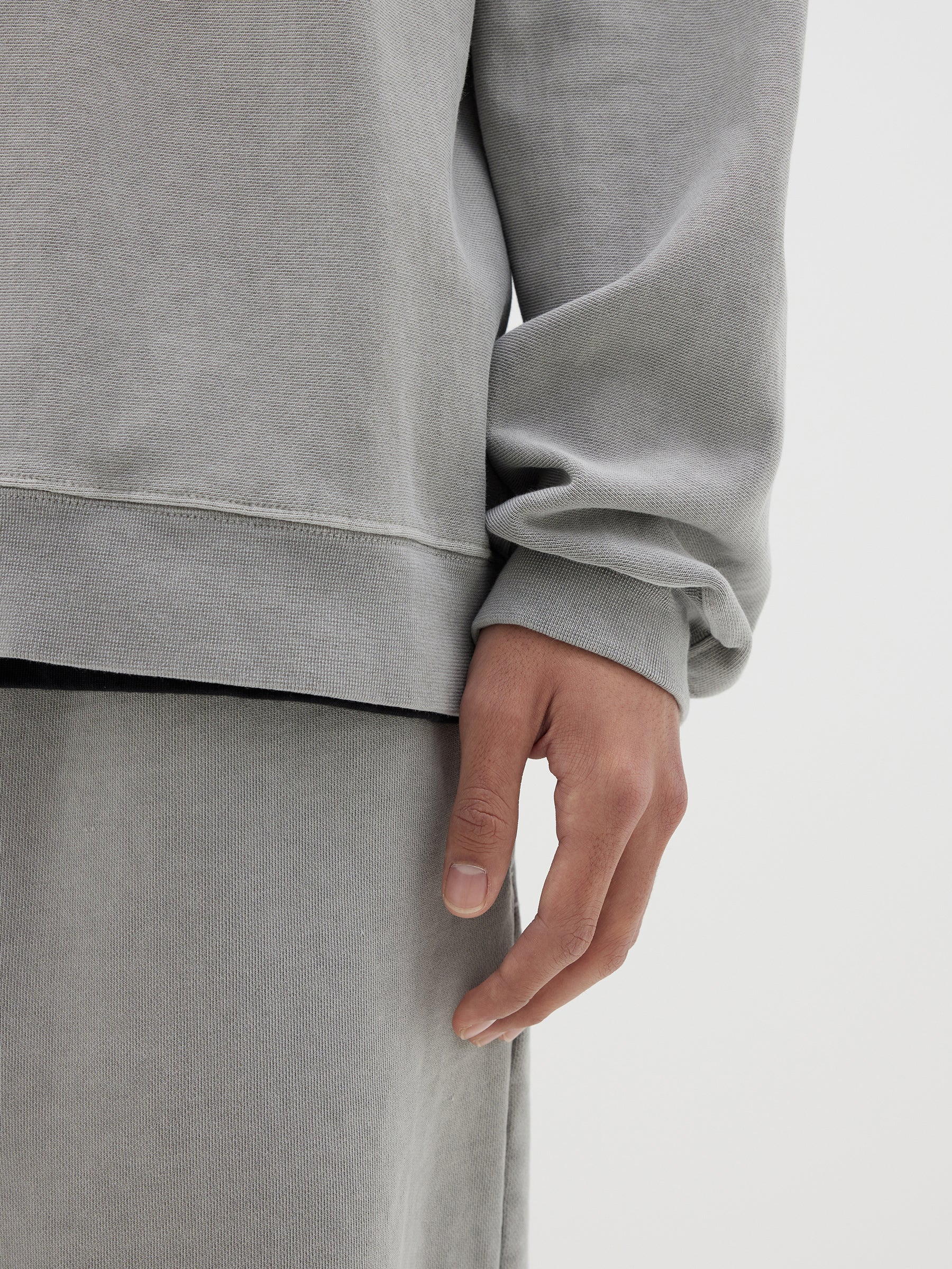 pigment dyed fleece crew sweat