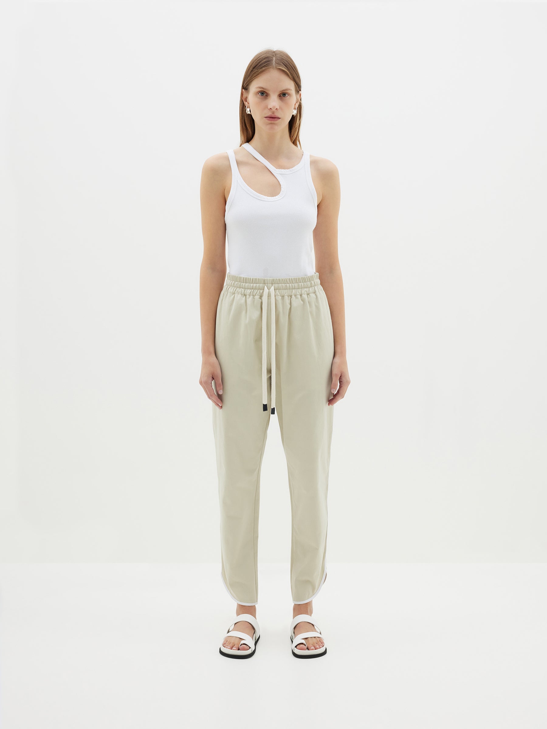 twill scalloped hem pant