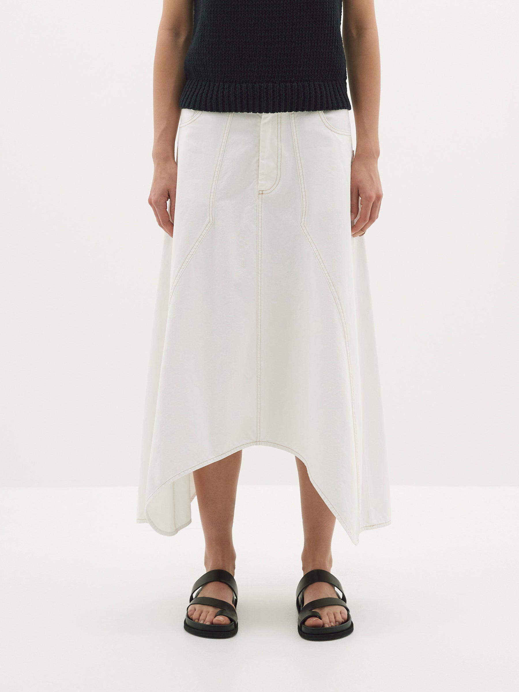twill gusset detail skirt