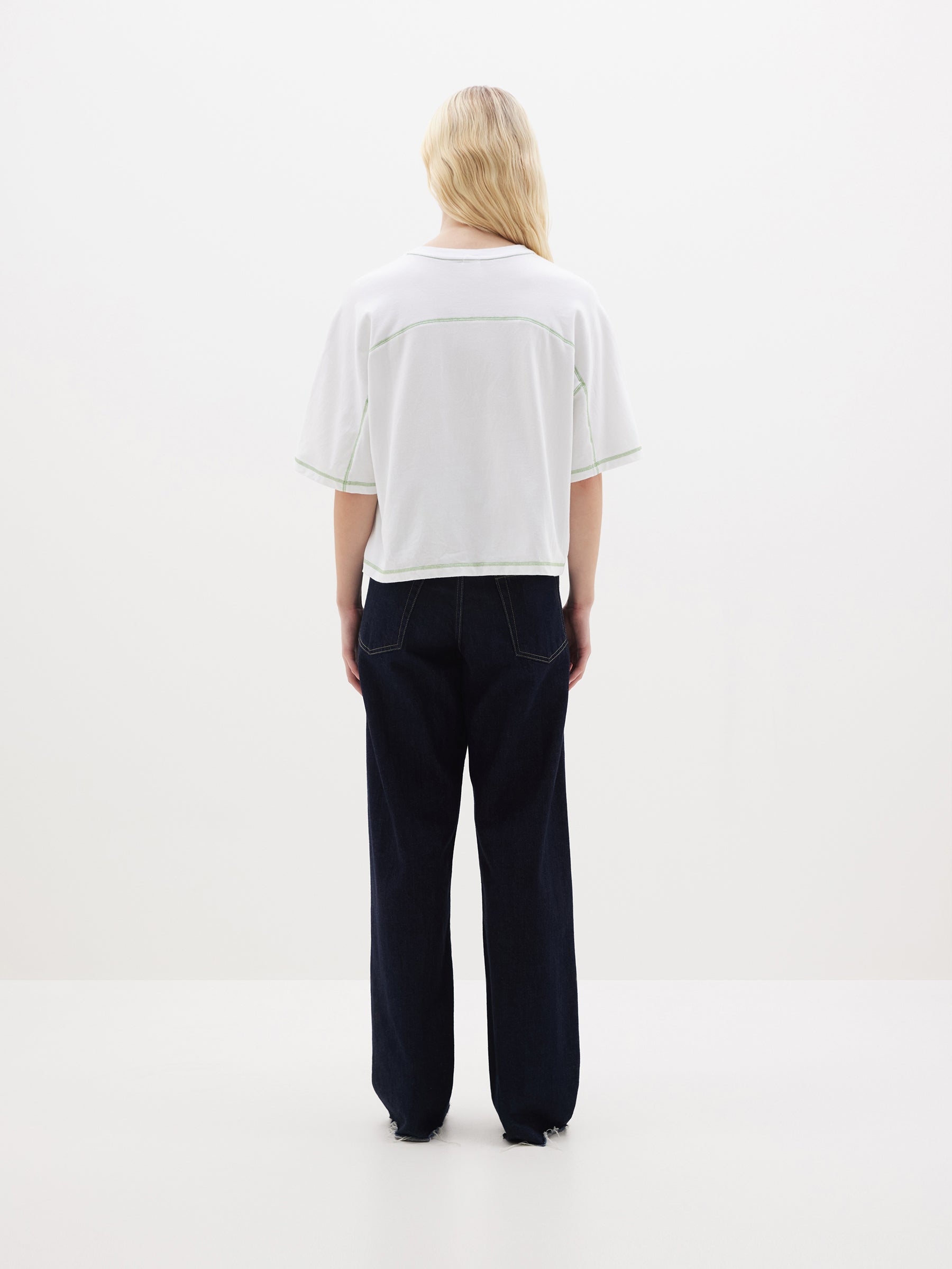 shift front boxy short sleeve t.shirt