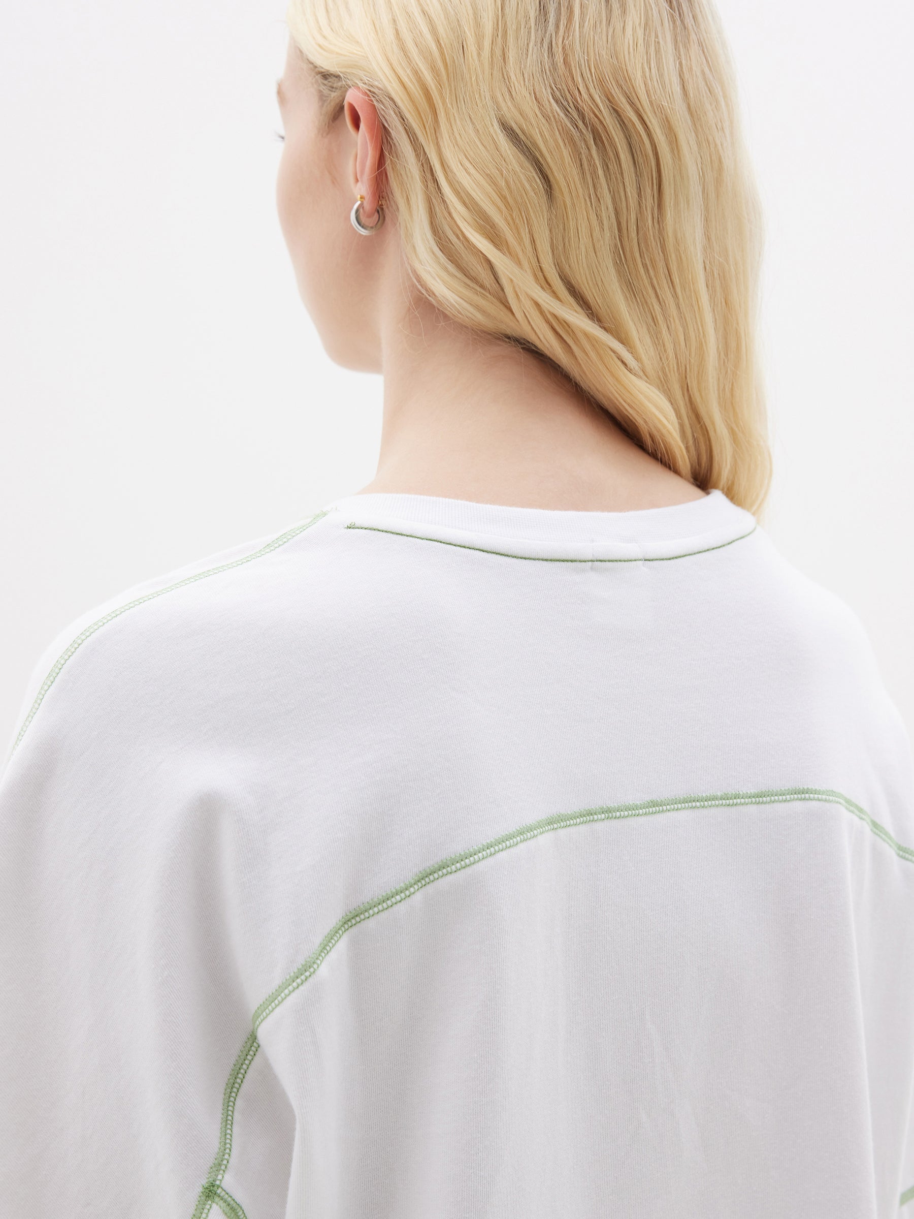 shift front boxy short sleeve t.shirt