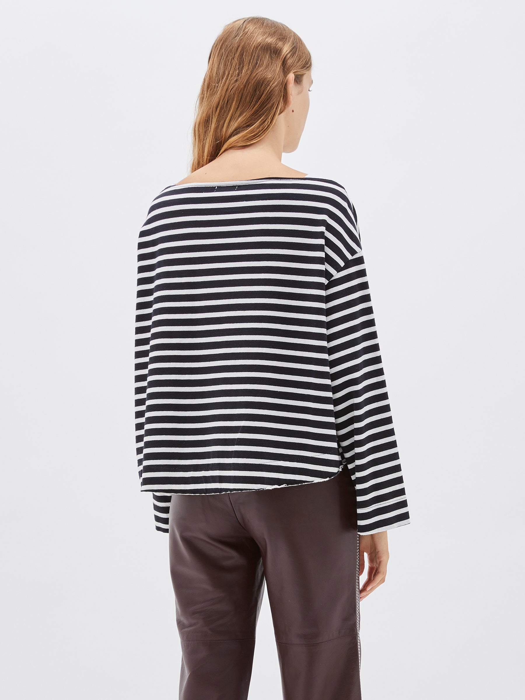 bassike gusset detail boatneck top in black / undyed
