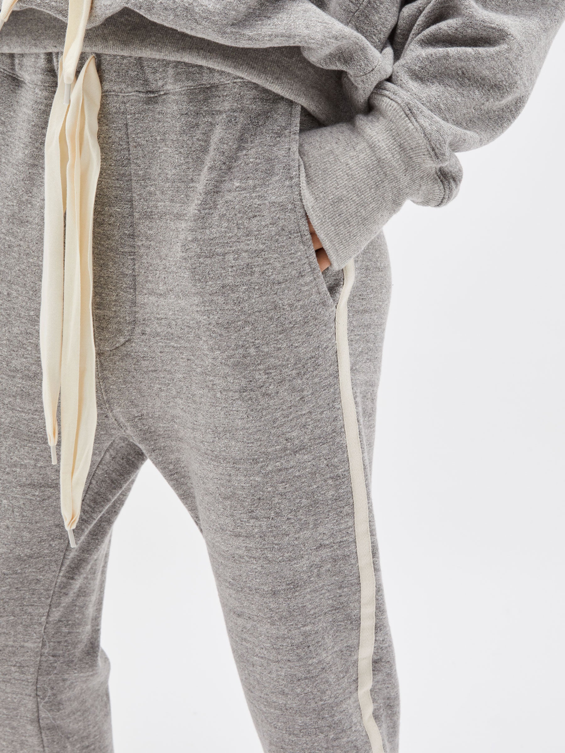 bassike slub fleece regular trackpant in grey marl