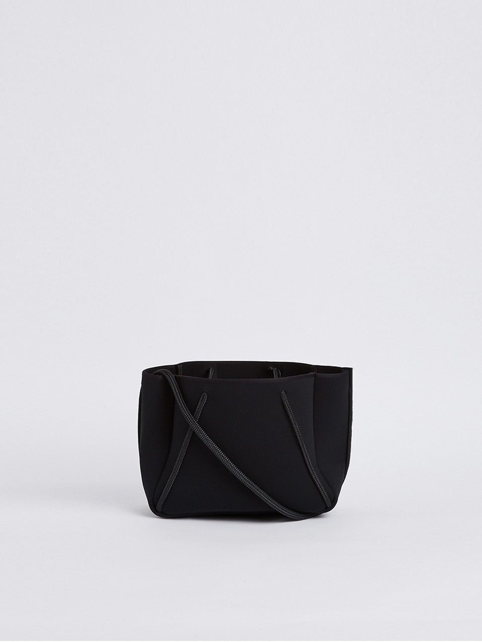 bassike state of escape petite guise tote bag in blackout