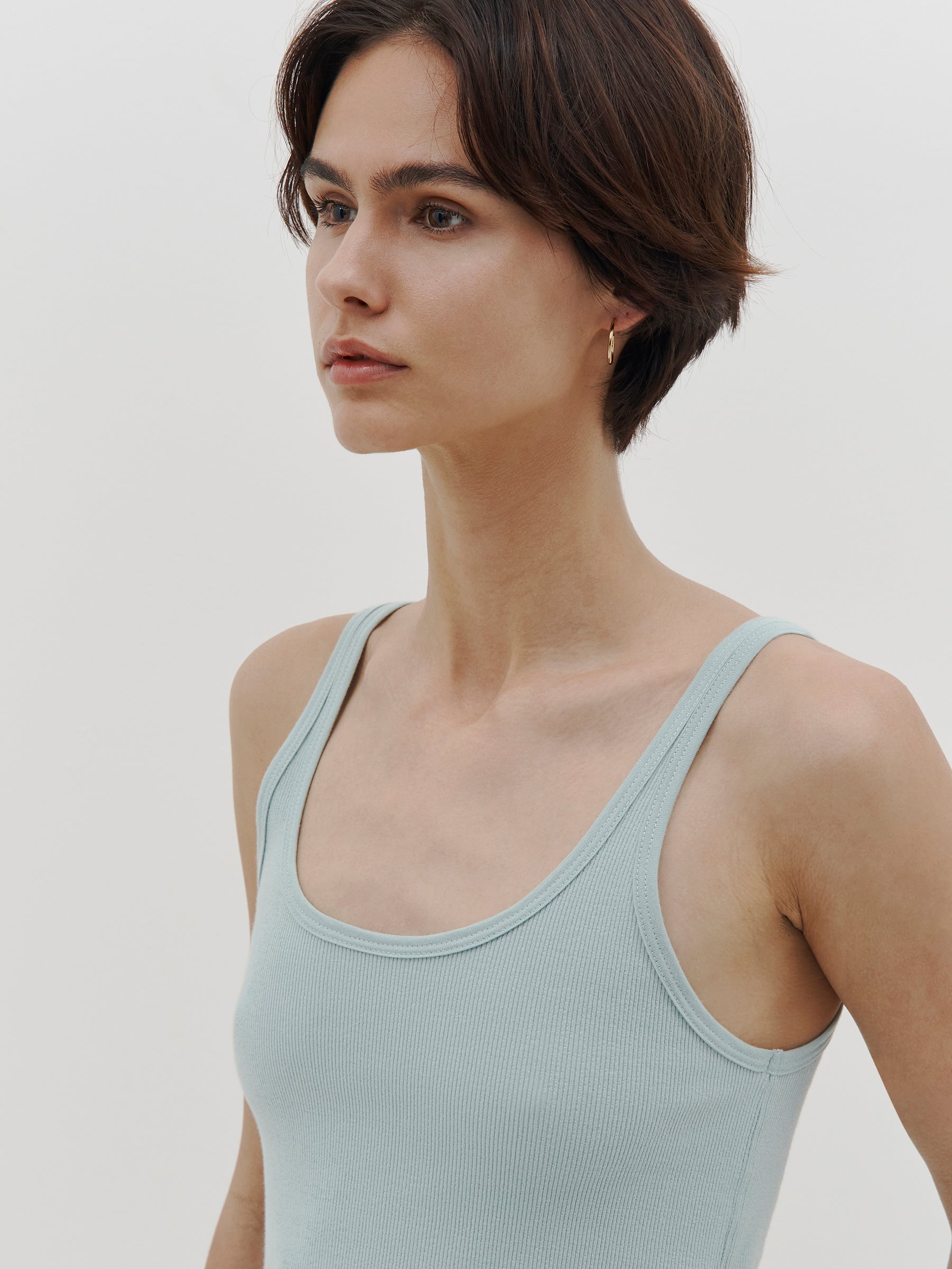 slim scoop rib tank