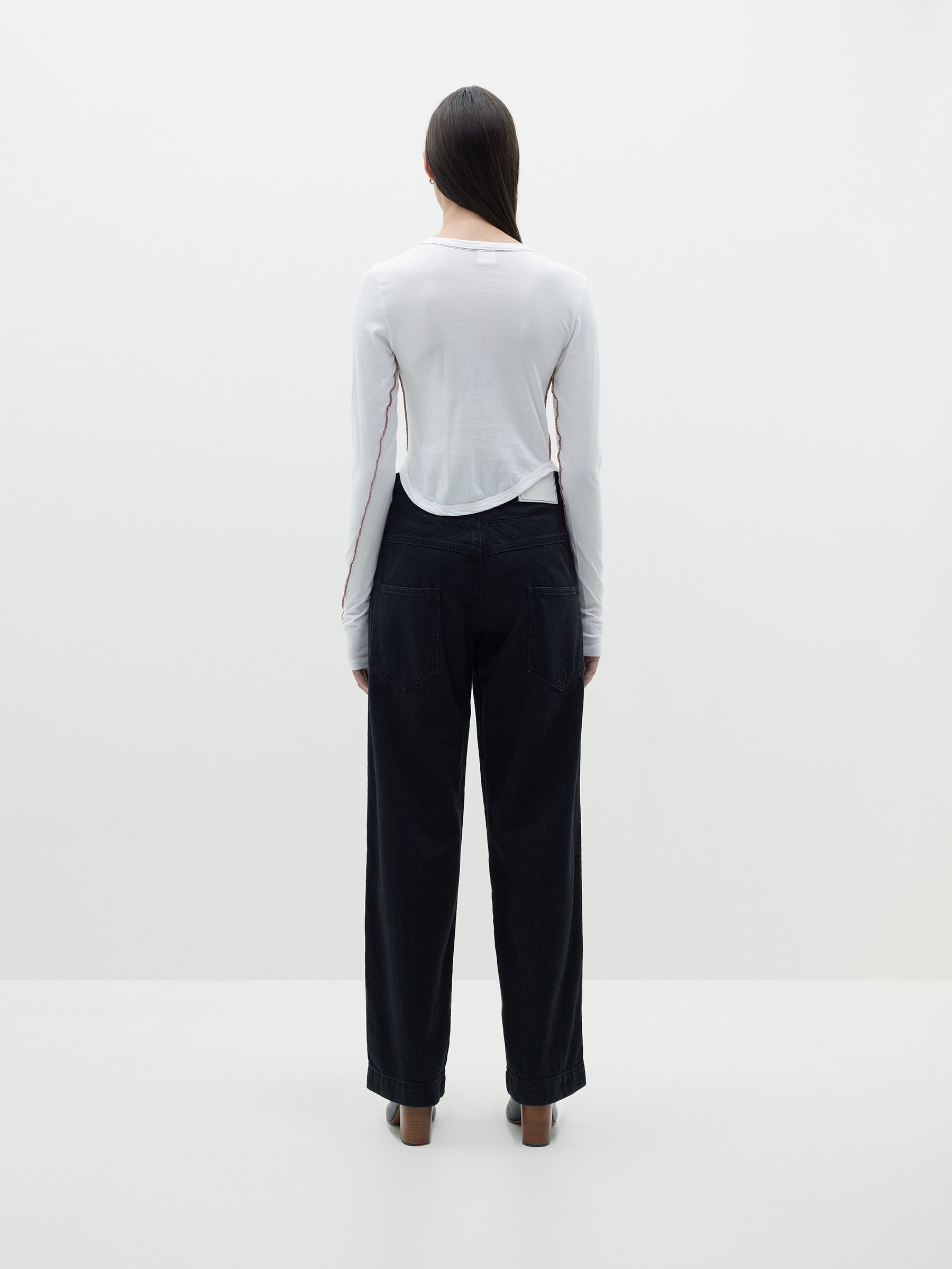 athletic scoop hem long sleeve t.shirt