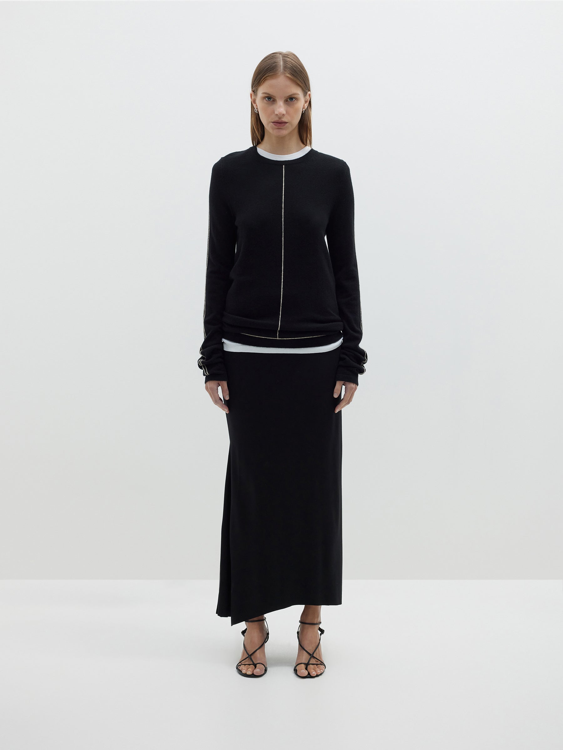 contrast detail layering knit