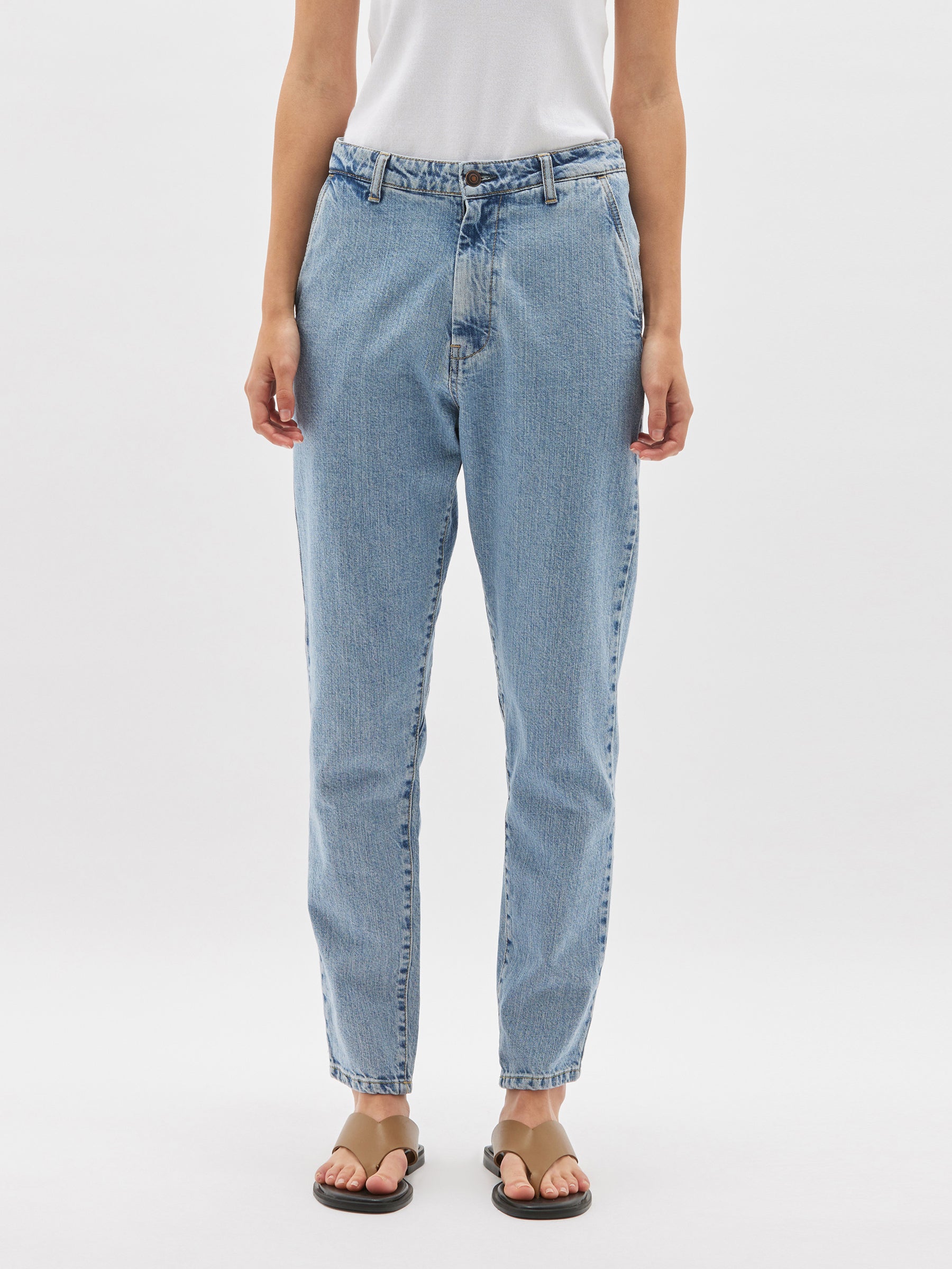 universal lo slung jean