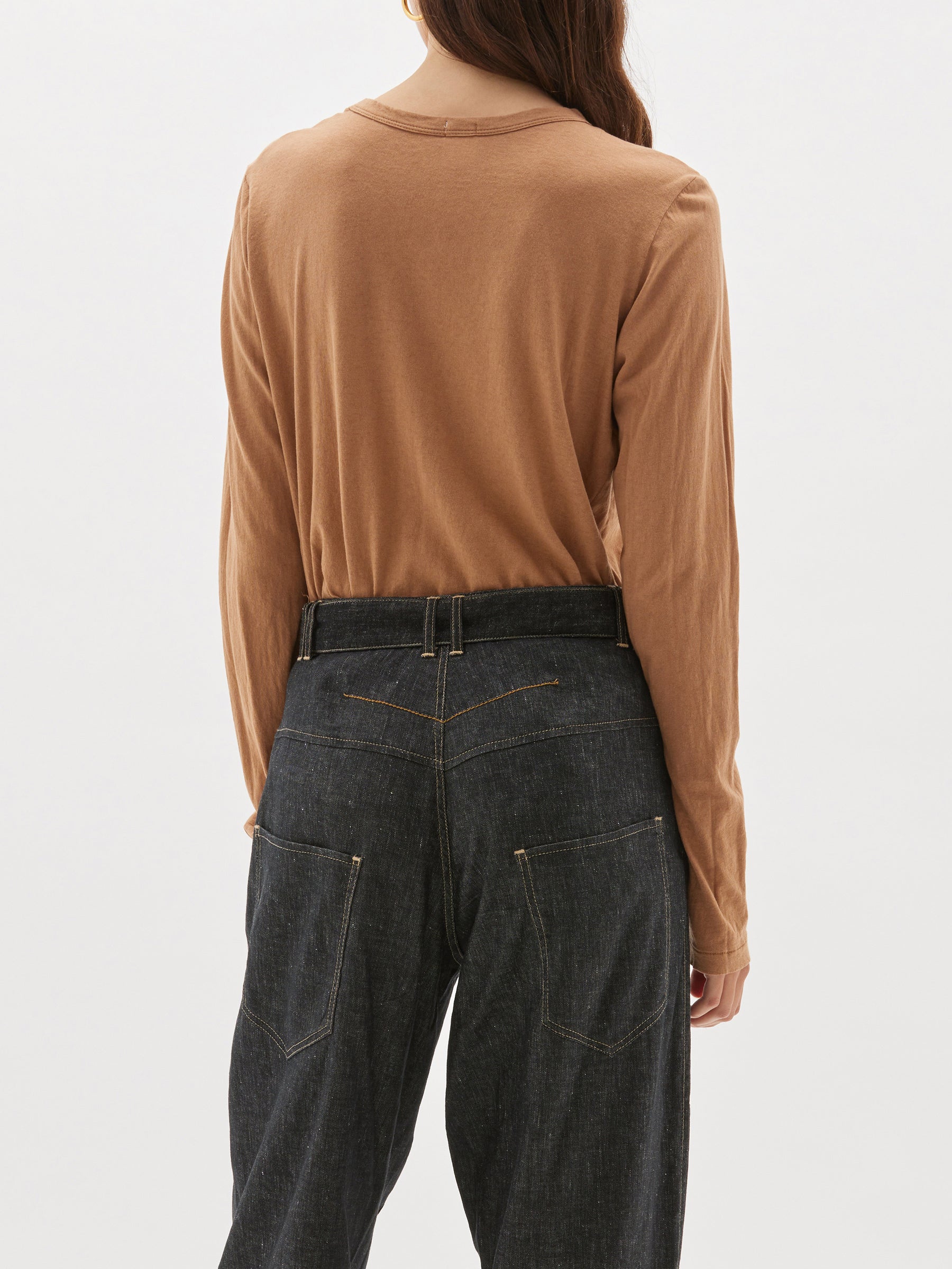 regular scoop hem long sleeve t.shirt