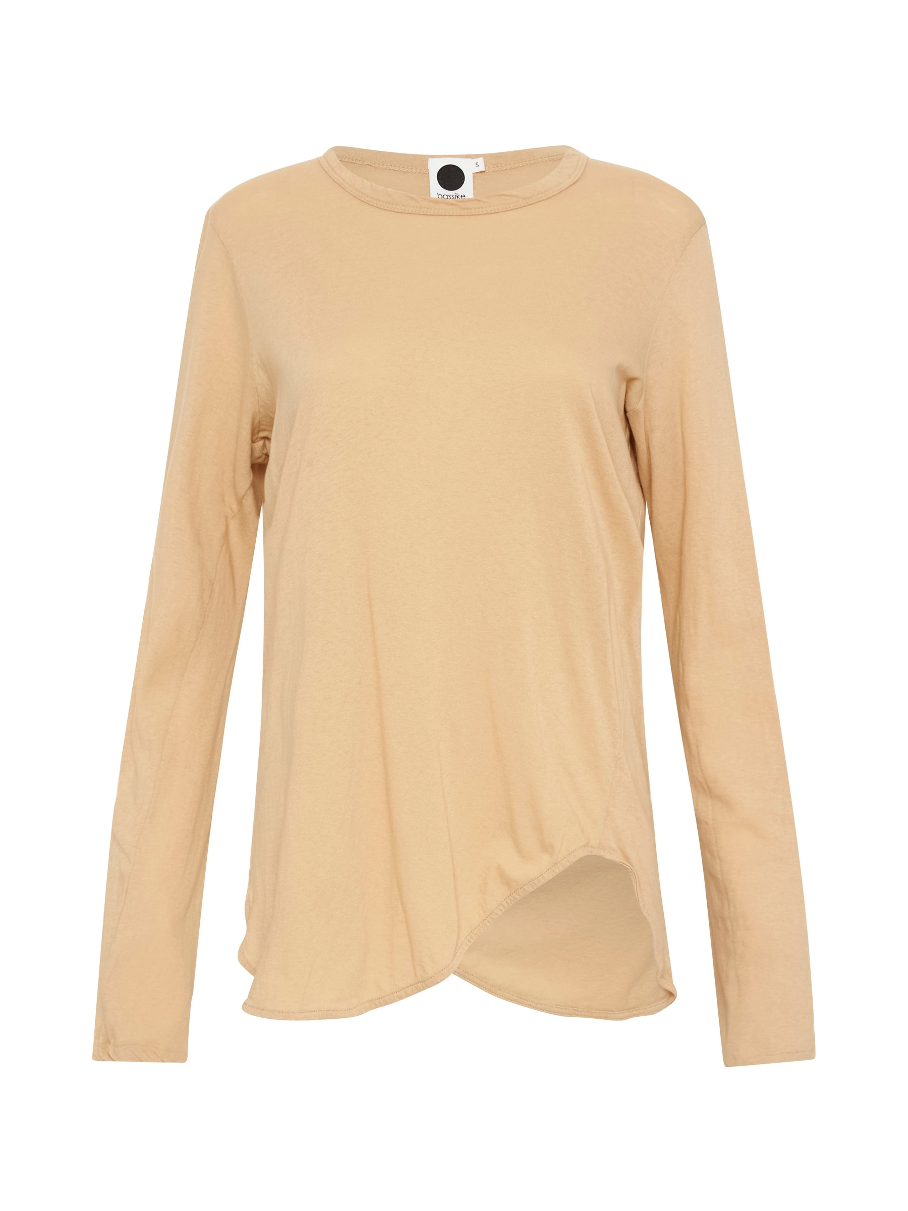 regular scoop hem long sleeve t.shirt