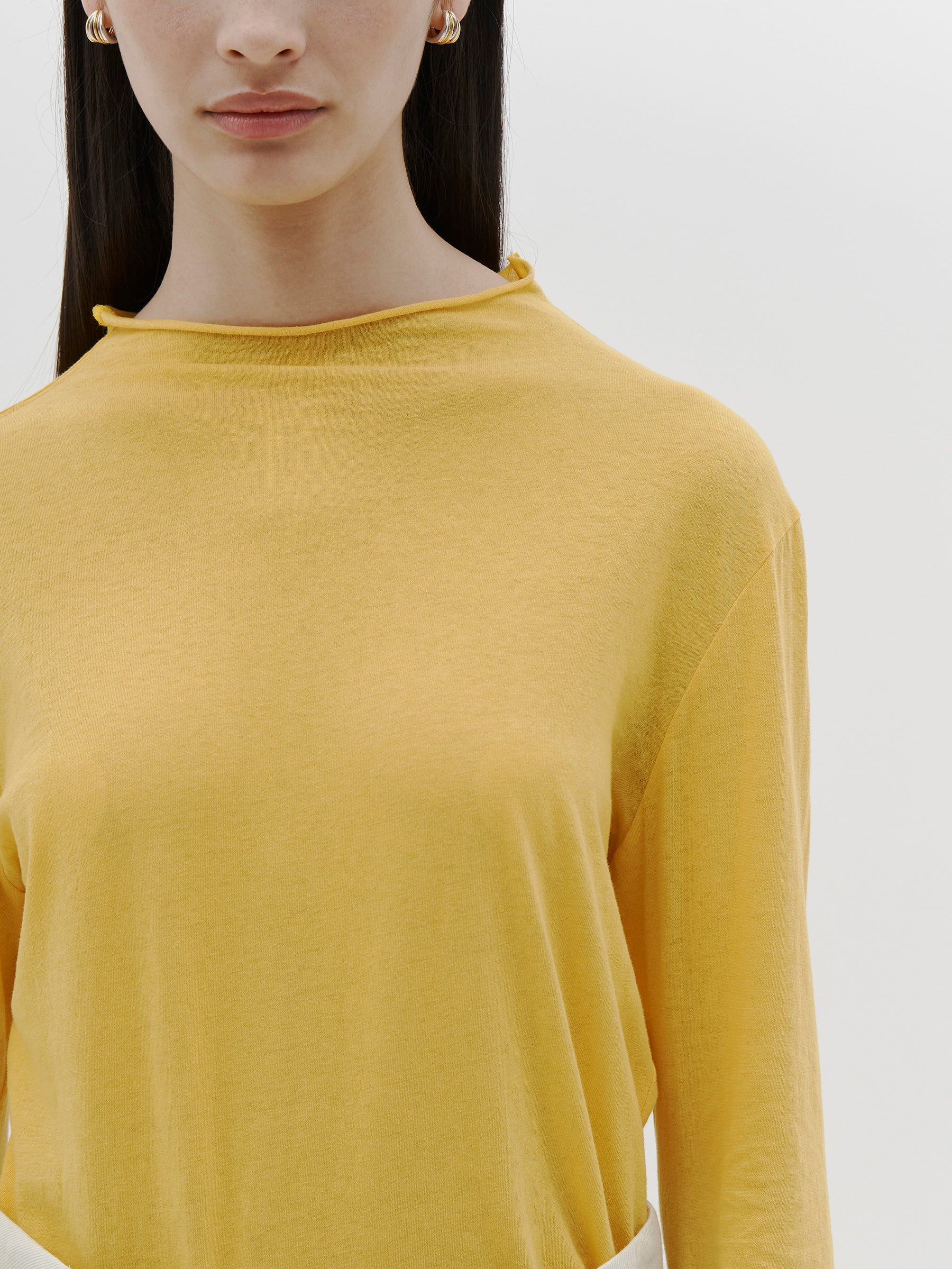 regular raised neck long sleeve t.shirt