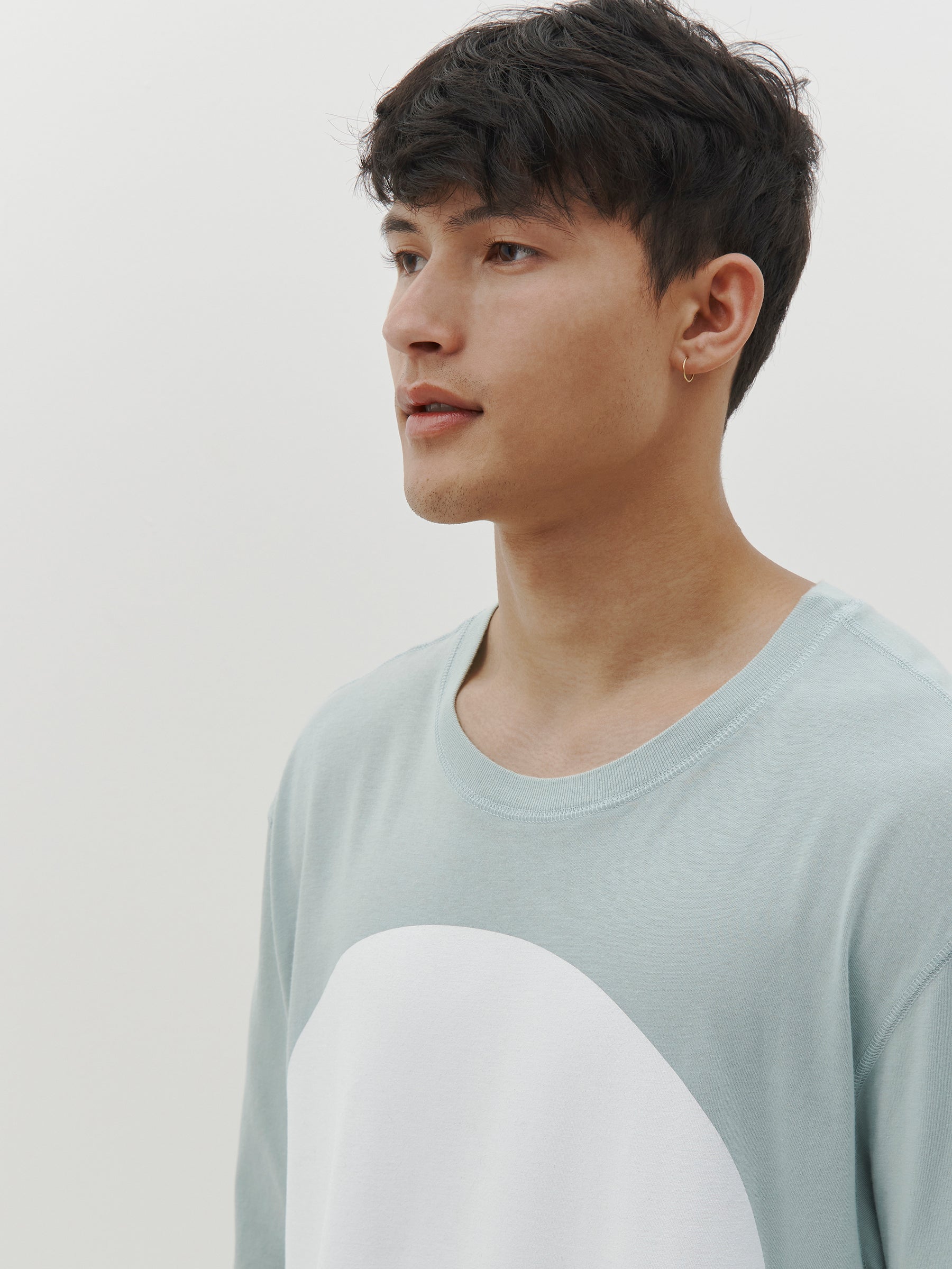slouch fit dot t.shirt