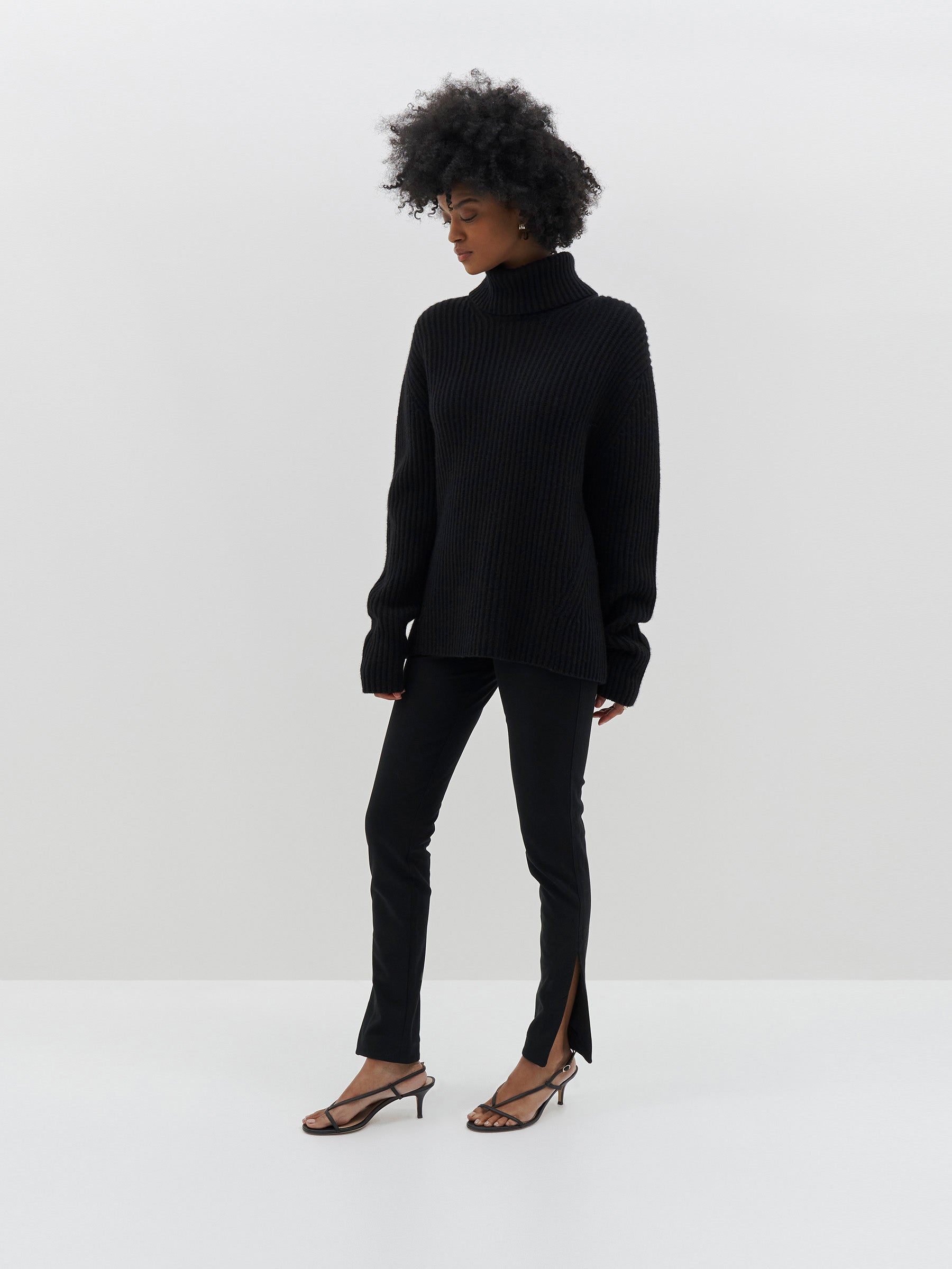 stretch-twill-split-hem-tights-pc22wfb153-black