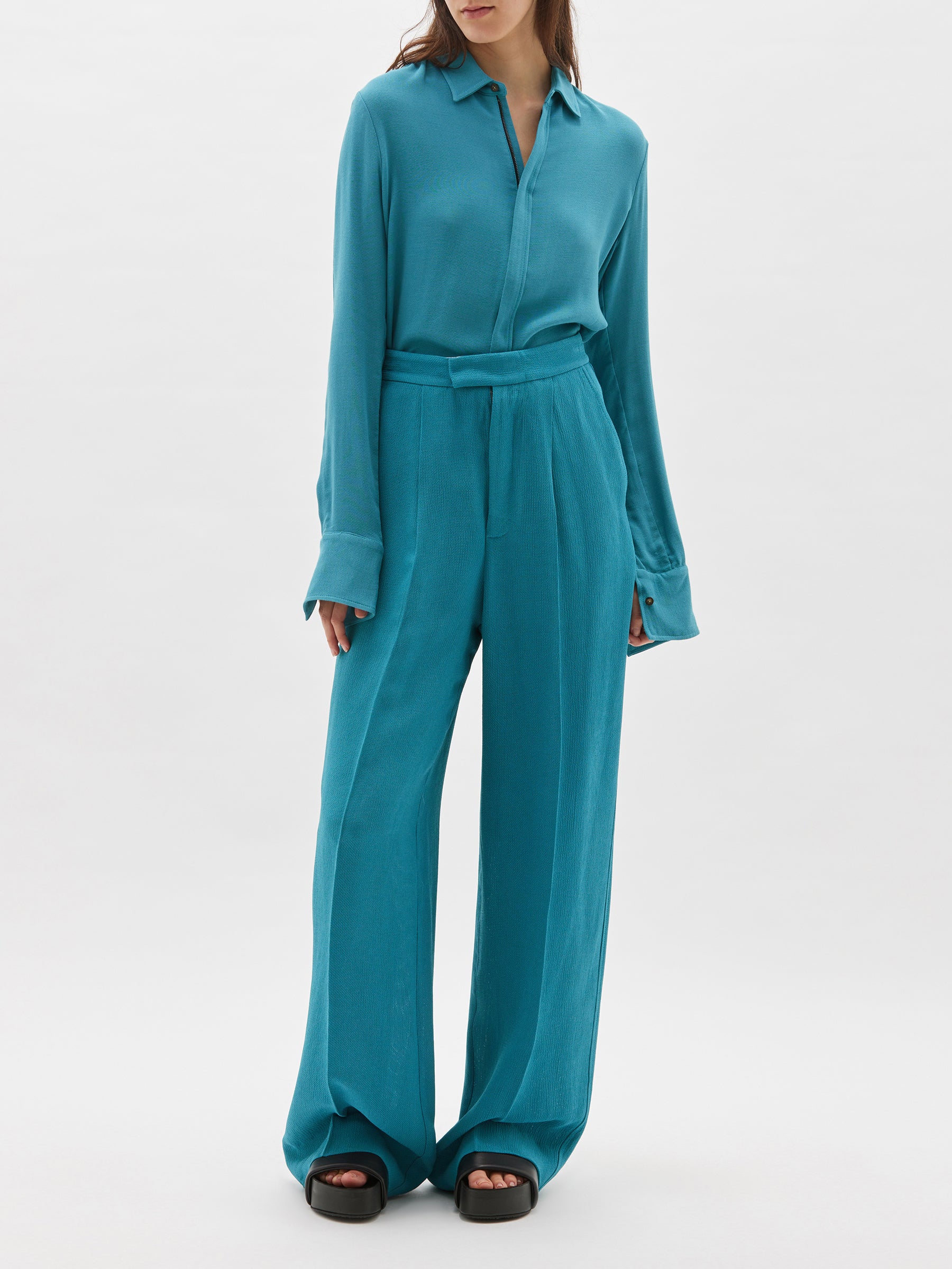 viscose crepe zip detail shirt
