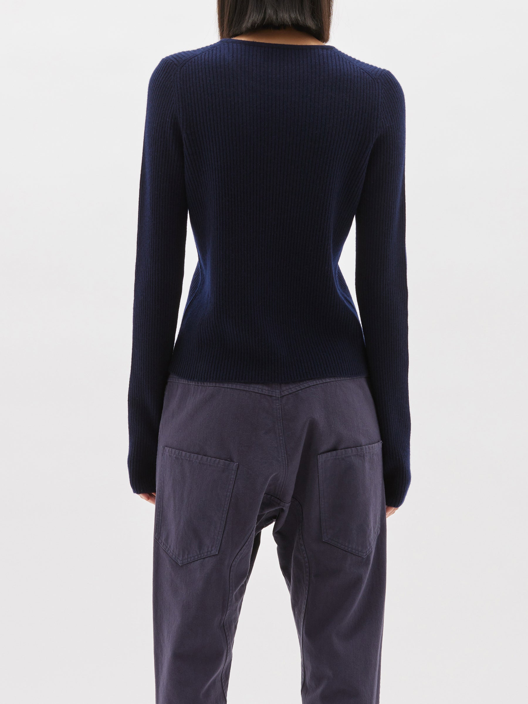 rib fitted crew neck knit