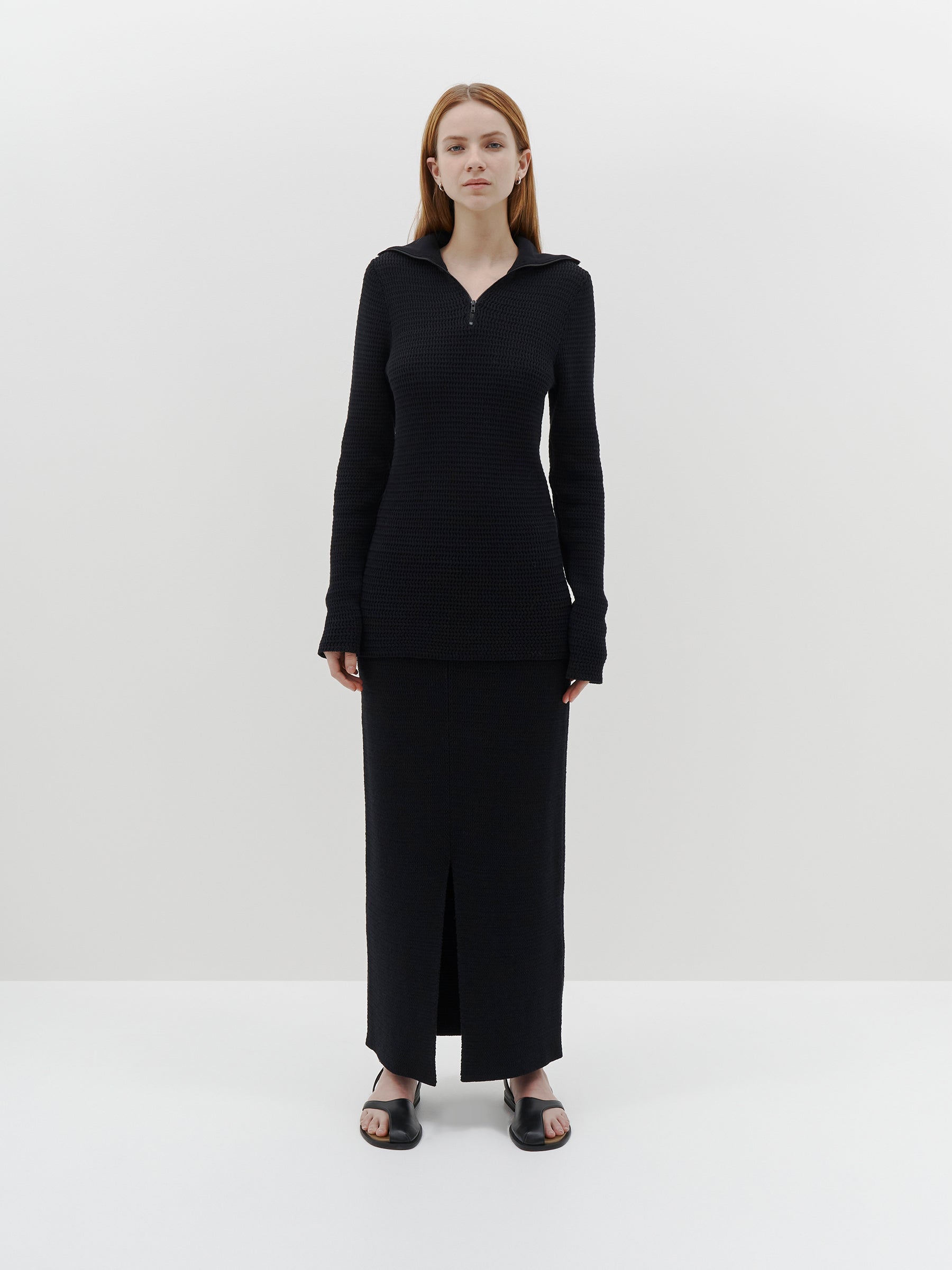 tubular knitted skirt