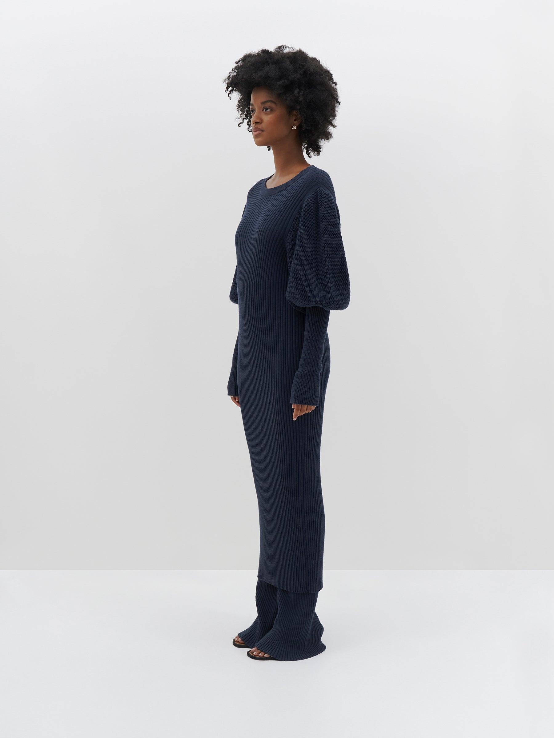 balloon sleeve knit midi dress