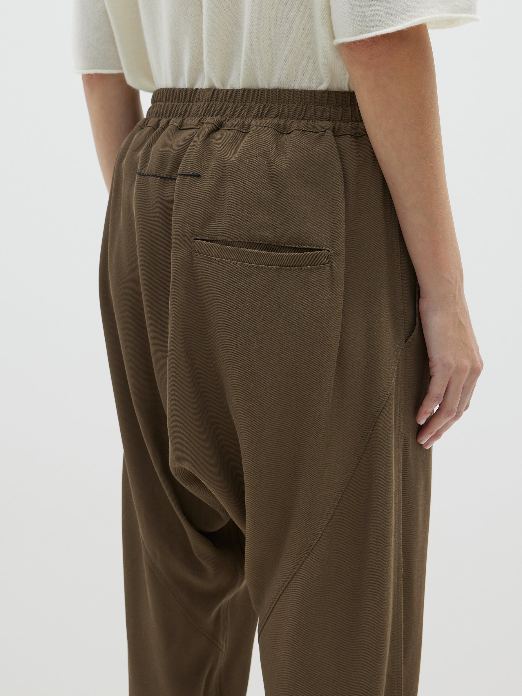 easy drapey travel pant