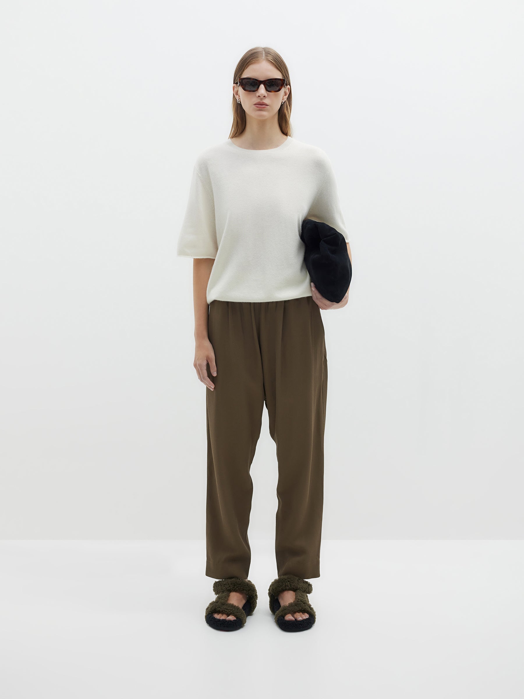 easy drapey travel pant