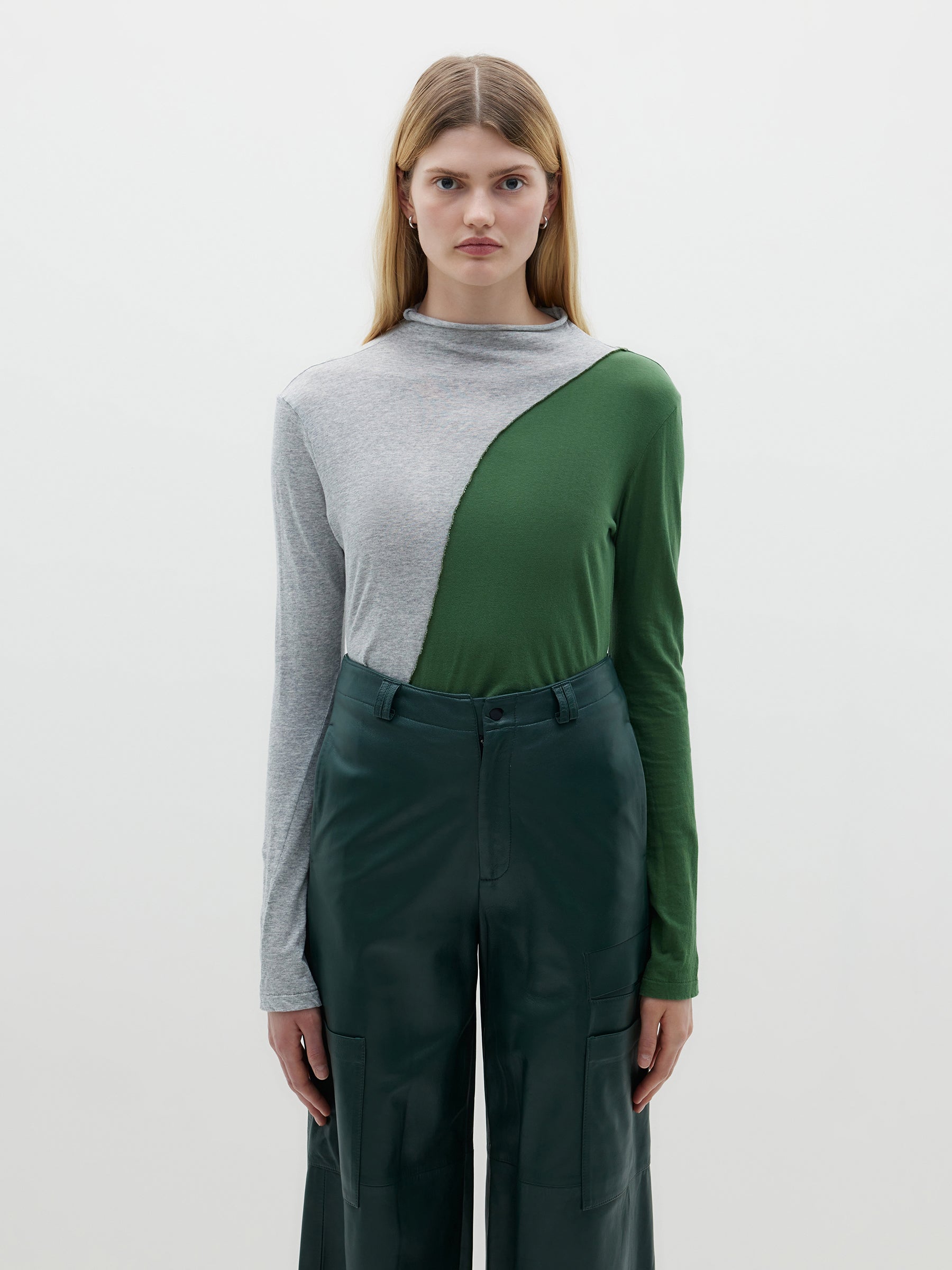 contrast raised neck long sleeve t.shirt