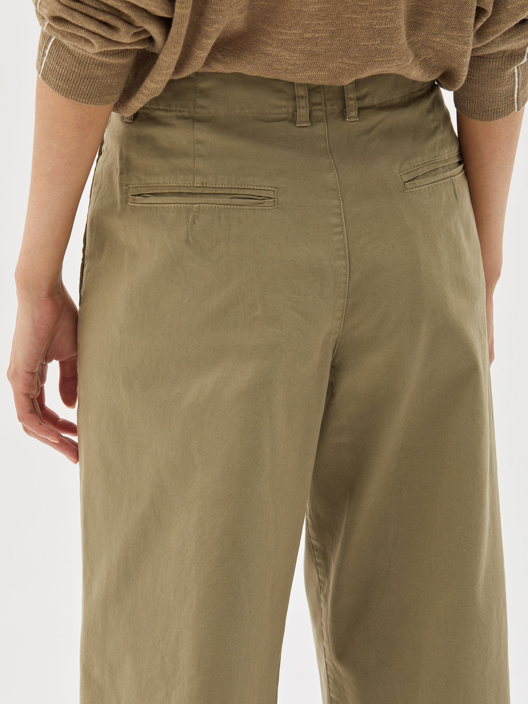 classic cropped chino