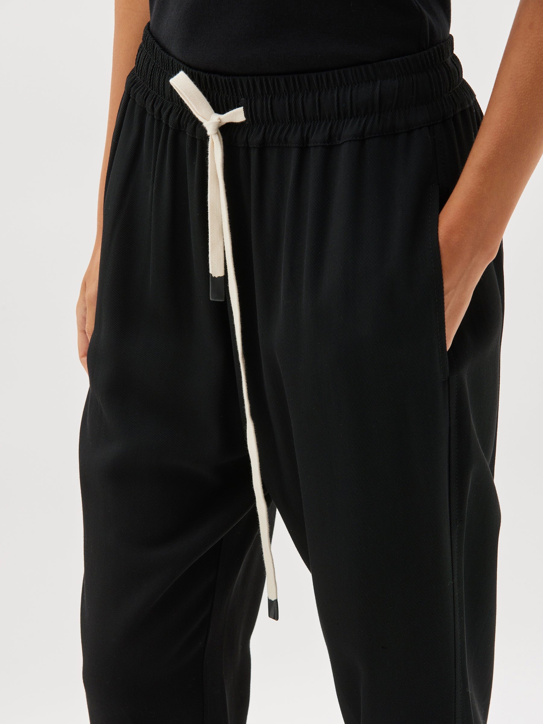 viscose twill pull on pant