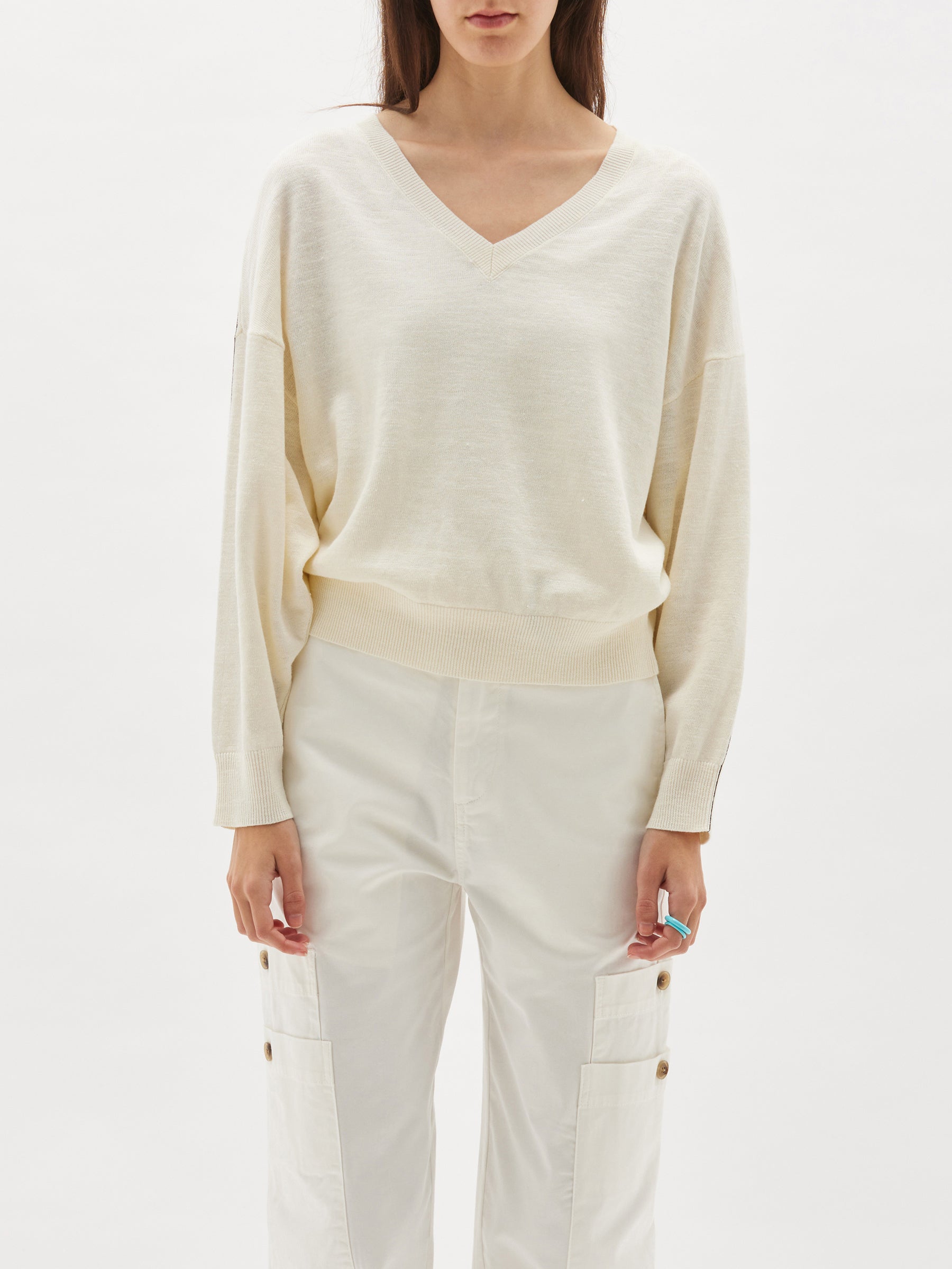 athletic v neck knit