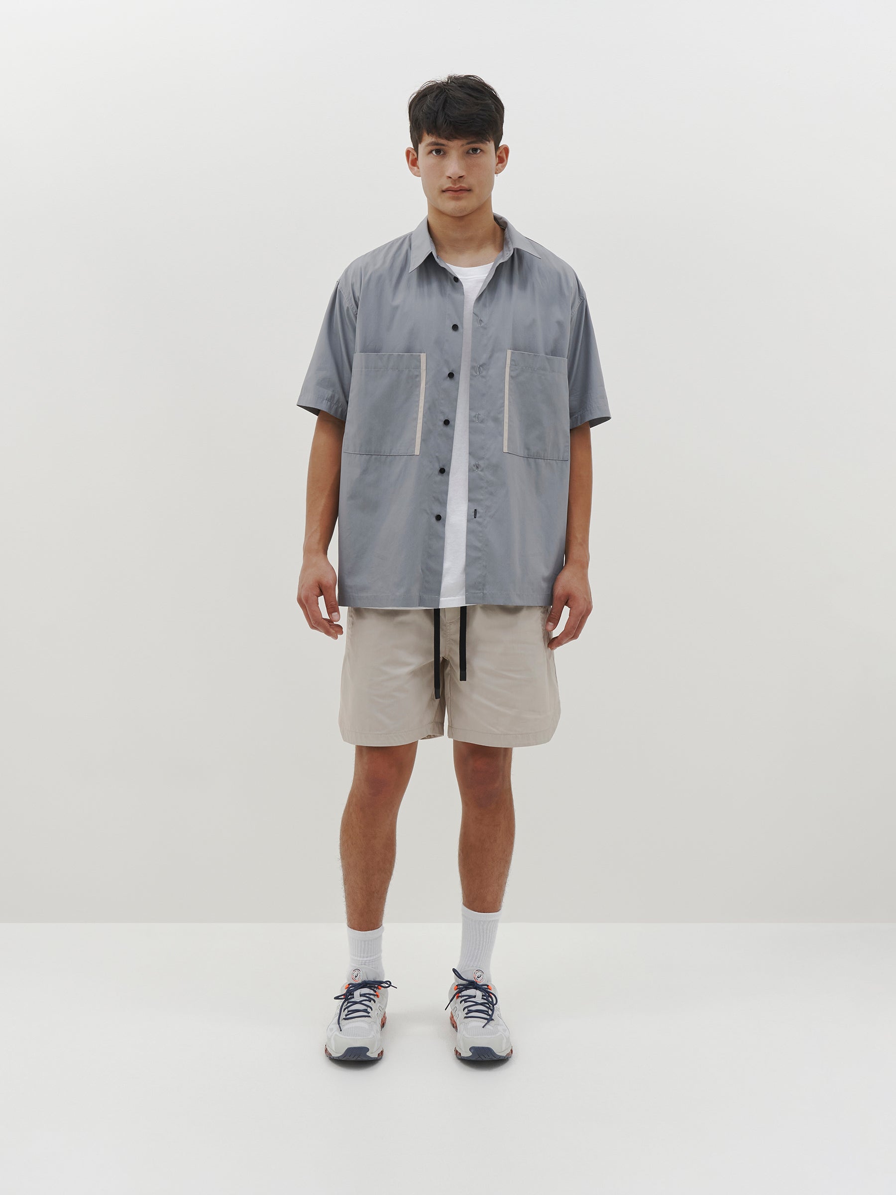contrast pocket poplin shirt
