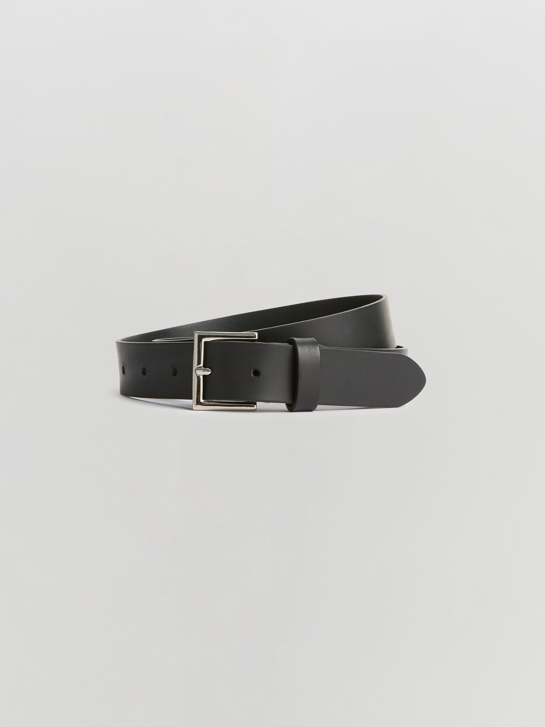 classic leather belt