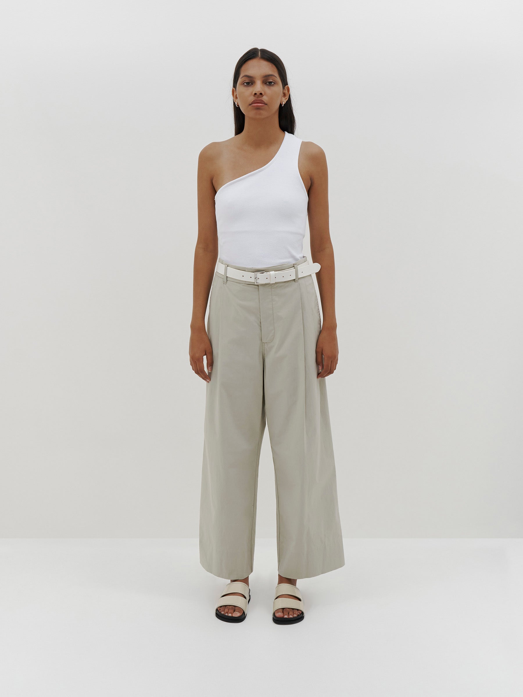 relaxed pleat front pant