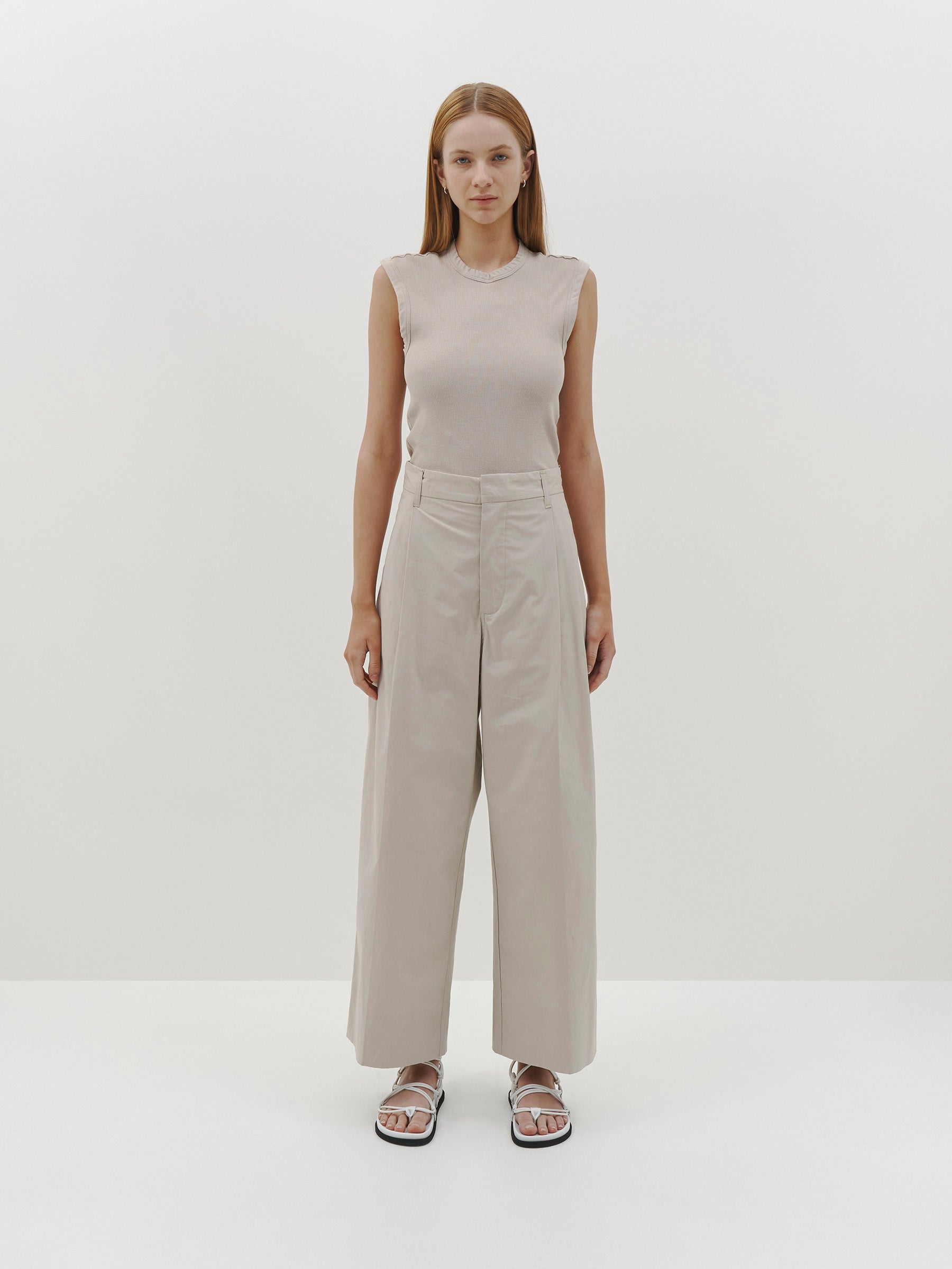 relaxed pleat front pant