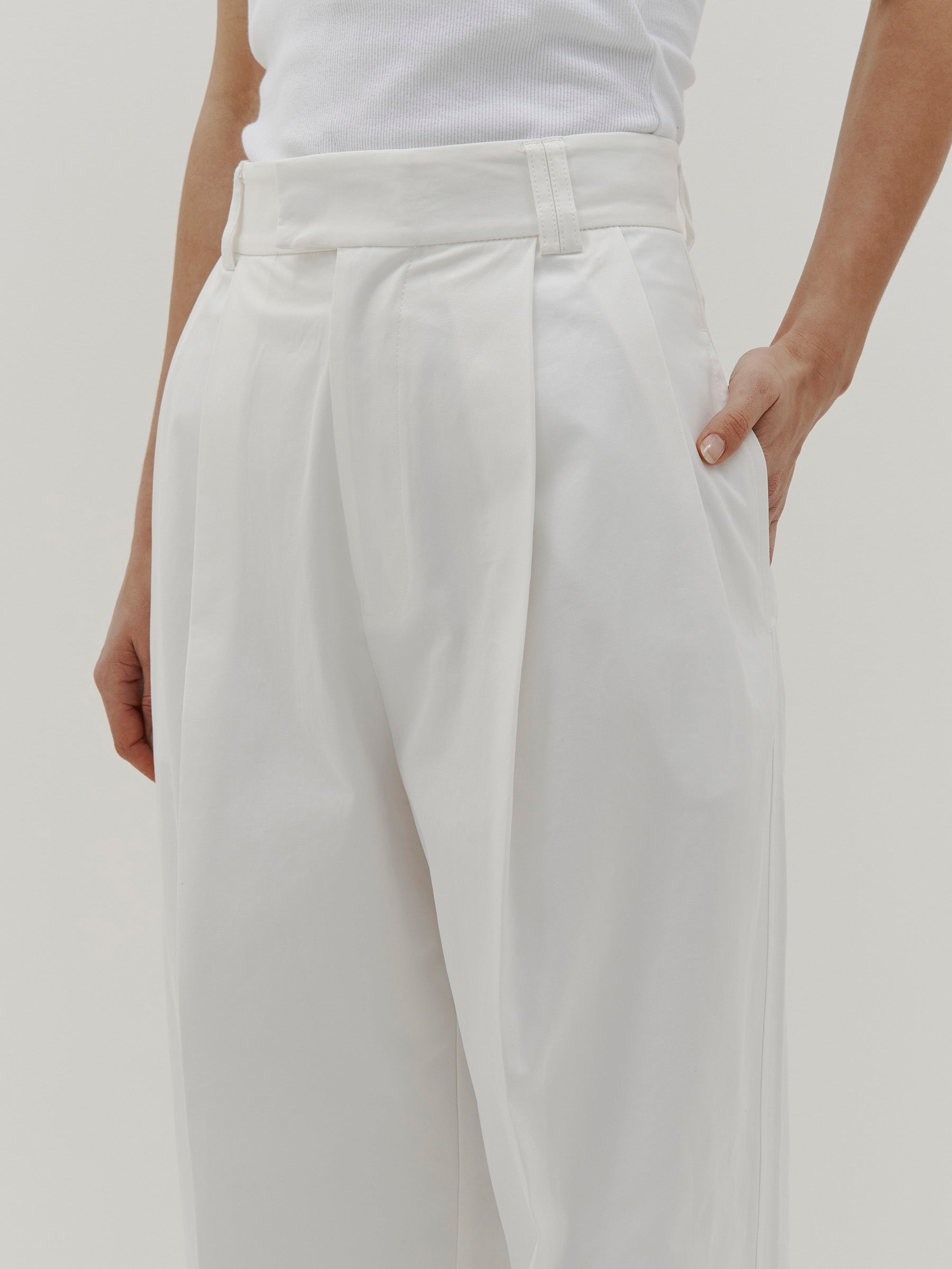 double cotton pleated pant