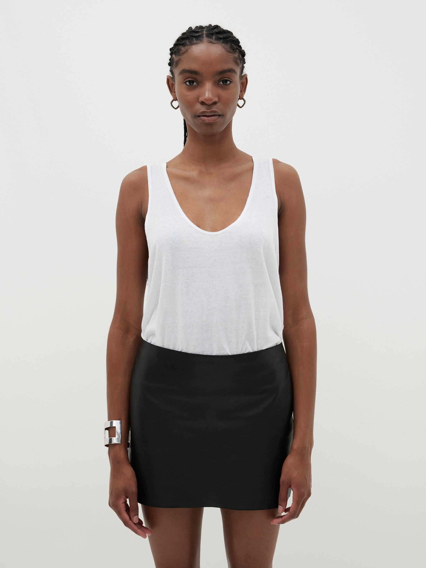 regular fit scoop tank