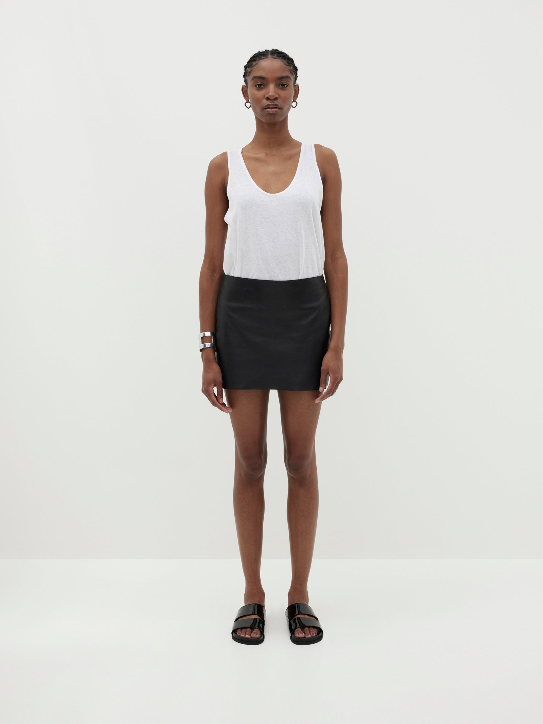 regular fit scoop tank