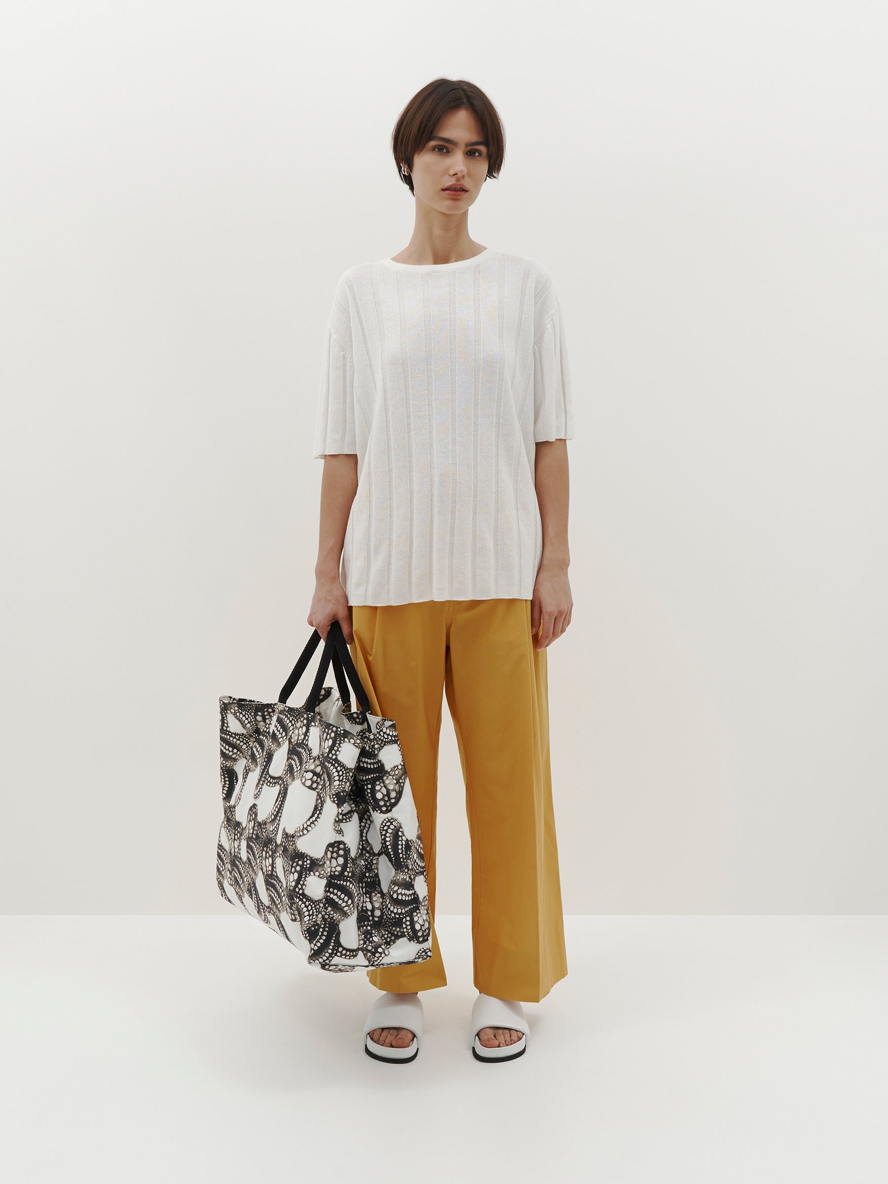 rib detail knit t.shirt