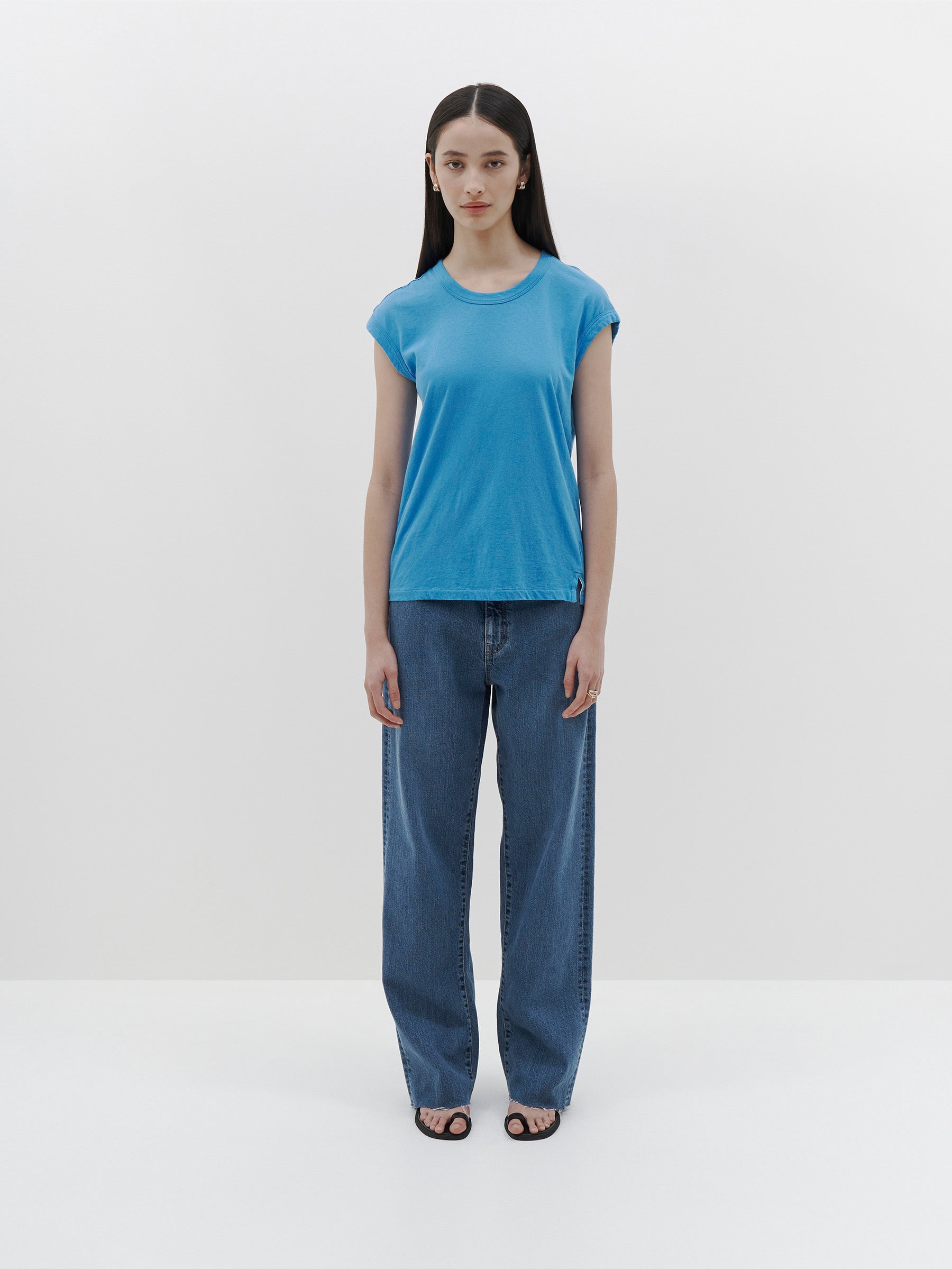 slim-muscle-tank-ss19wjt138-marlin