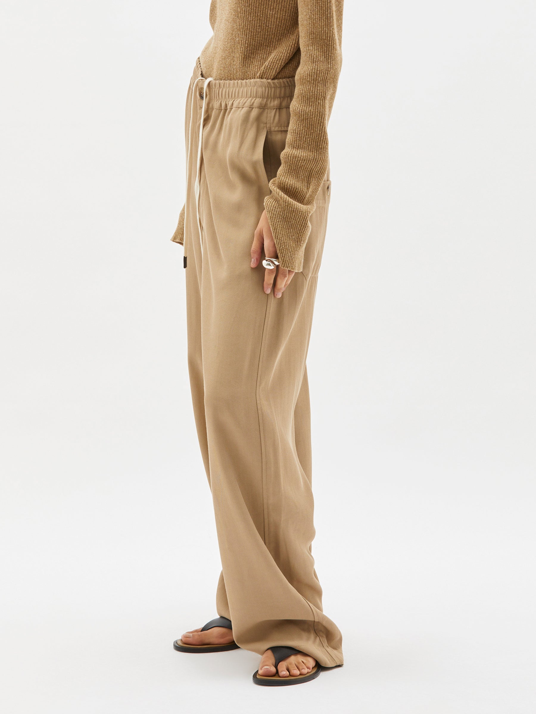 twill relaxed pull on pant