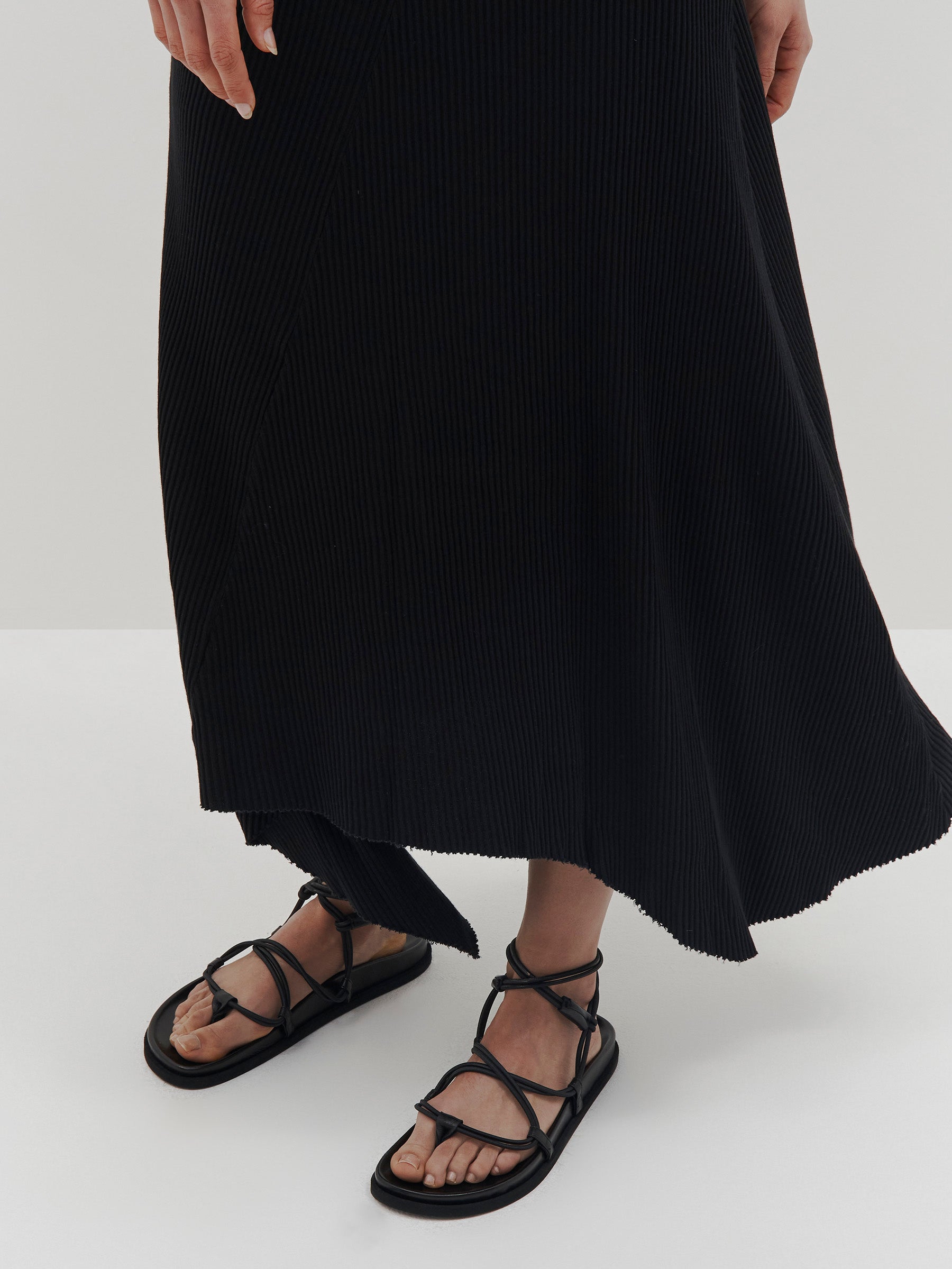 panelled drapey rib skirt